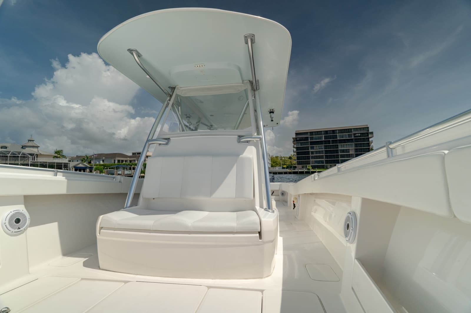 2017 Invincible 39 Open Fisherman - Photo 26