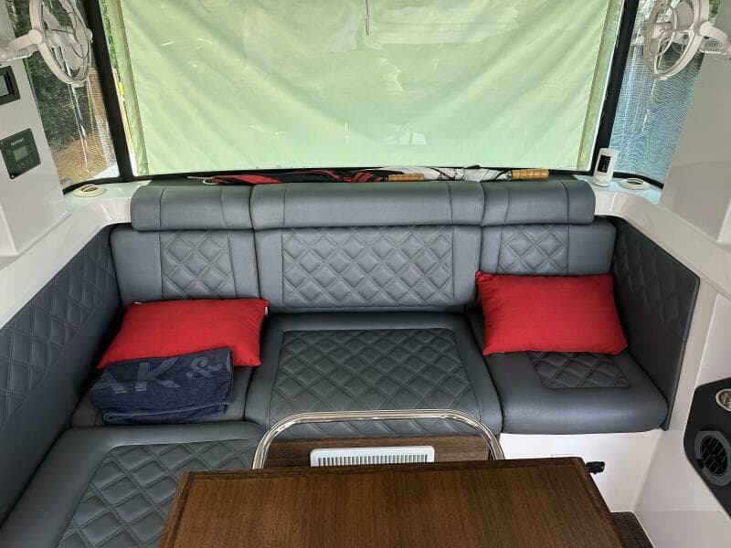 2021 Axopar 37 XC Cross Cabin Brabus - Photo 12