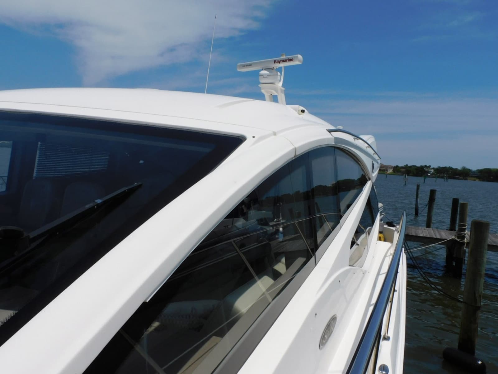 2019 Sea Ray 550L - Photo 9