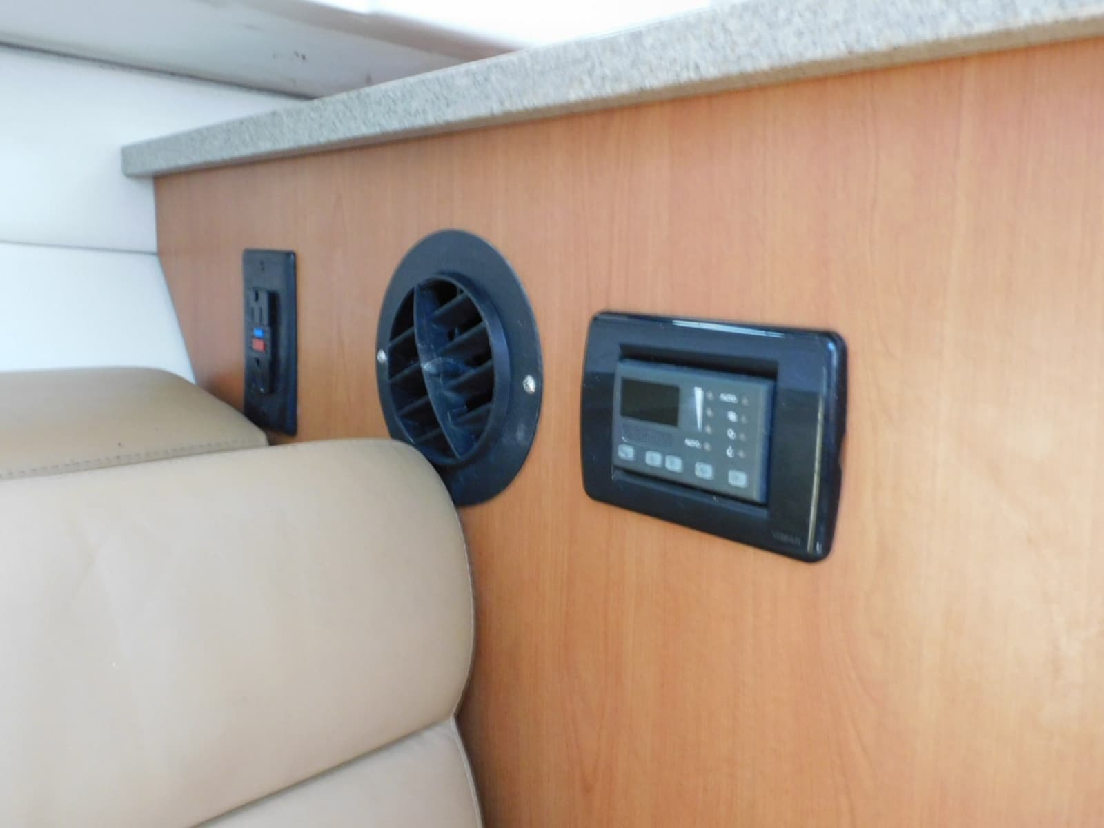 2012 Sailfish  - Photo 18