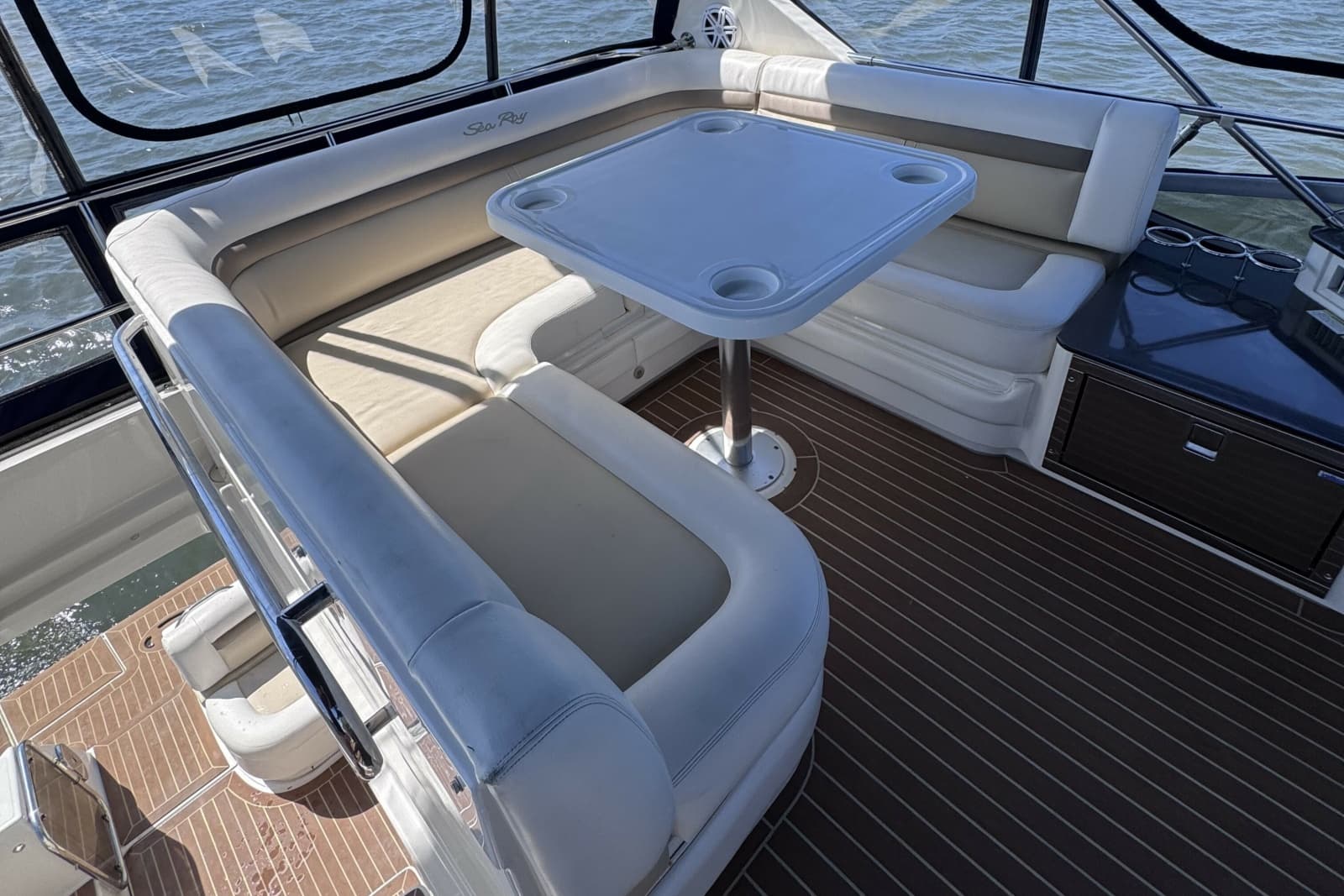 2012 Sea Ray 450 Sedan Bridge - Photo 7
