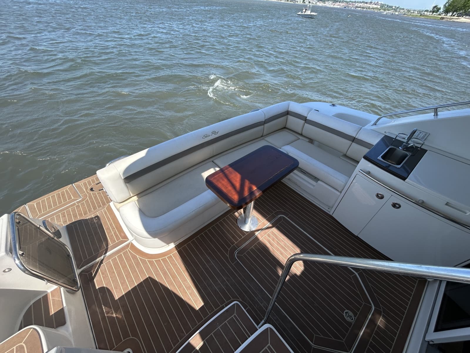 2012 Sea Ray 450 Sedan Bridge - Photo 5
