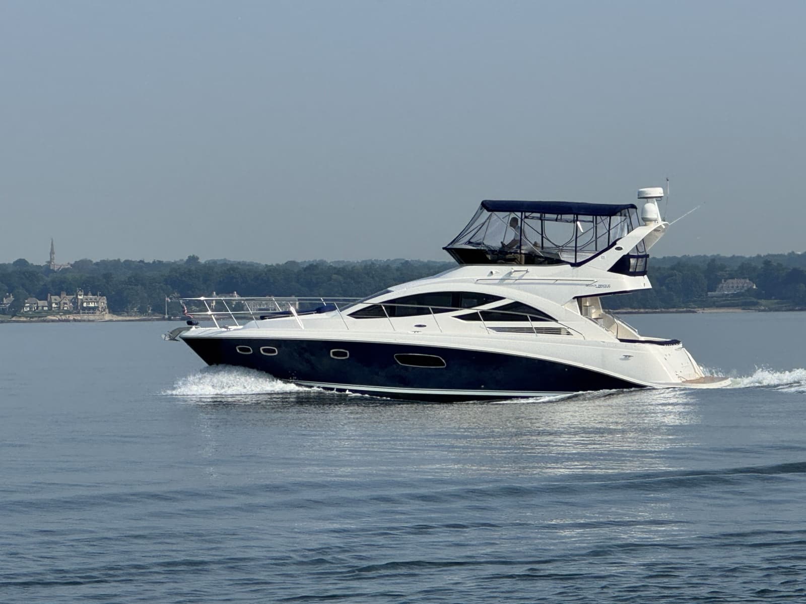 2012 Sea Ray 450 Sedan Bridge - Photo 6