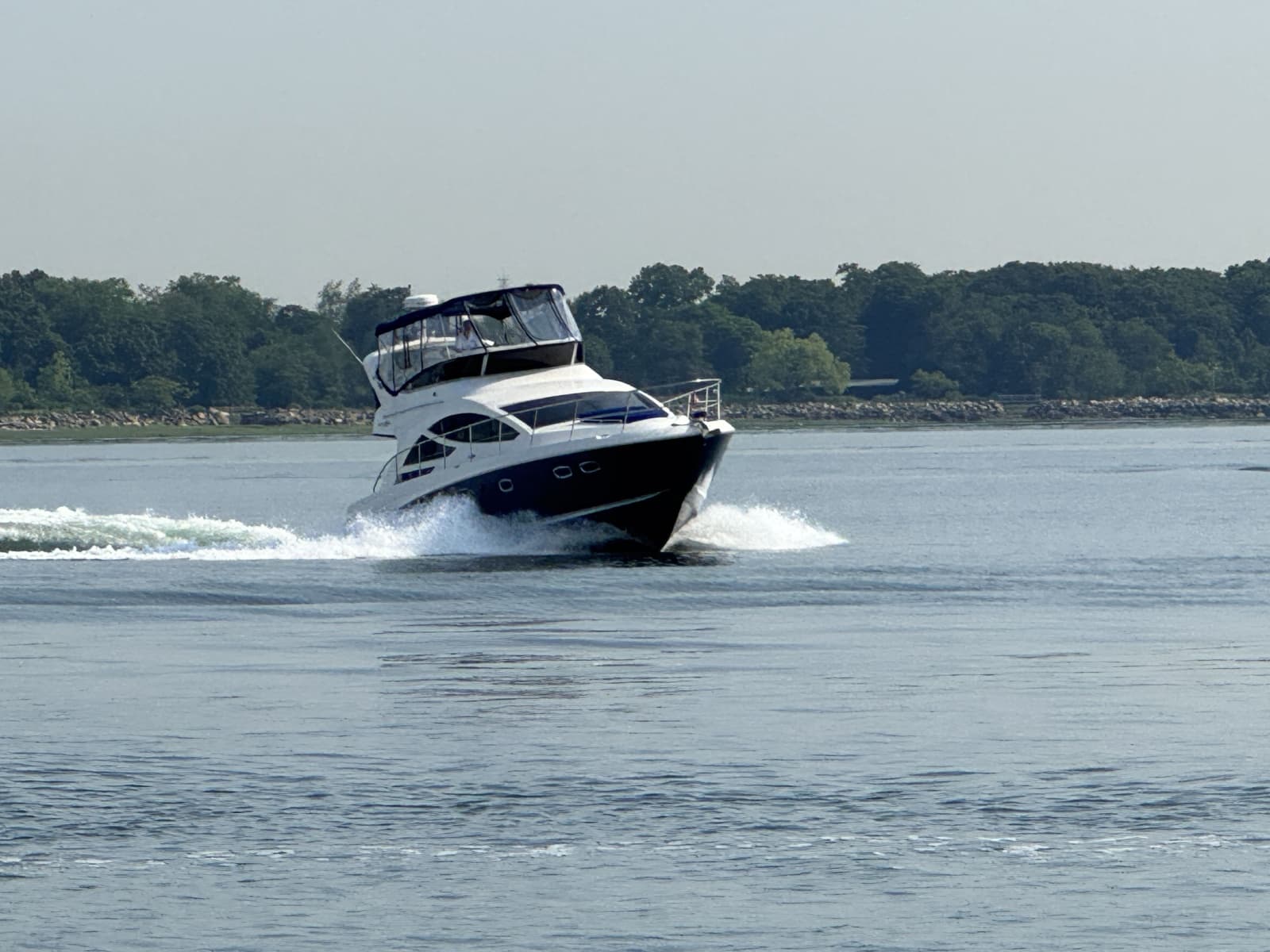 2012 Sea Ray 450 Sedan Bridge - Photo 3