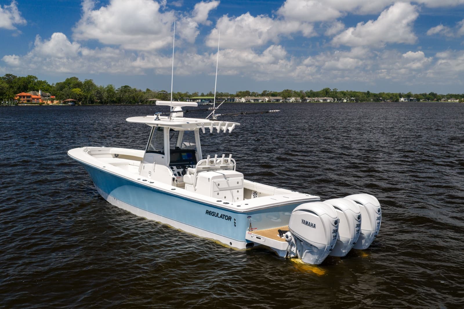 2024 Regulator 34 - Photo 3