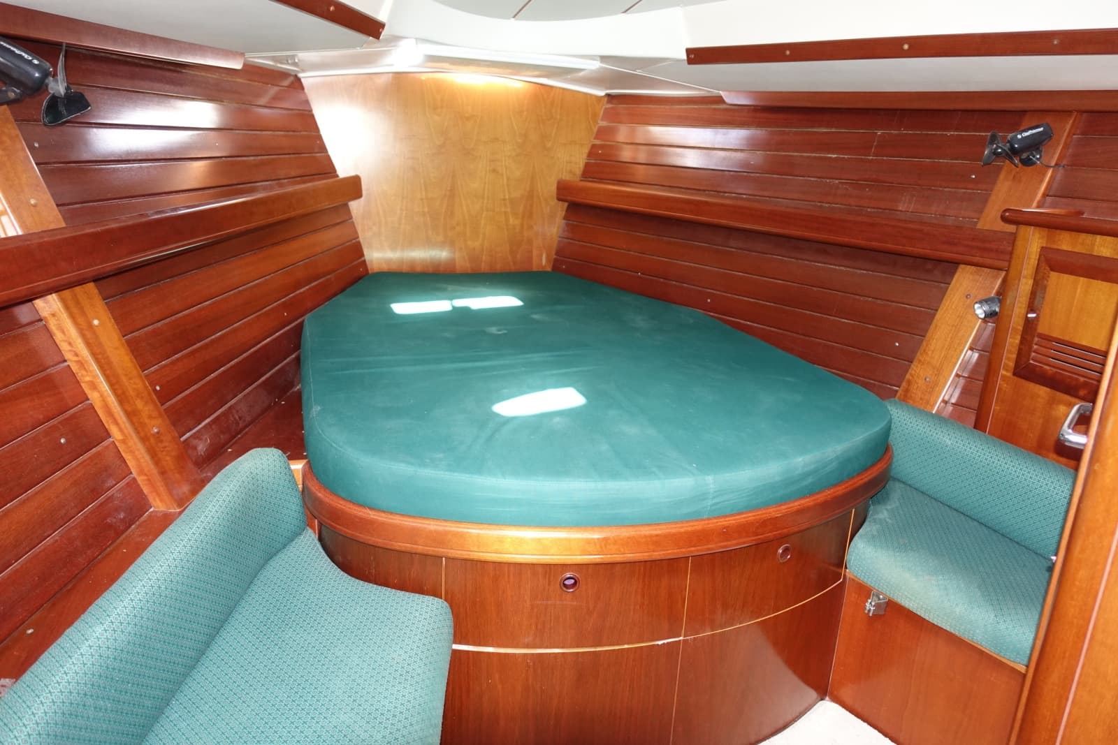 2001 Beneteau 461 - Photo 17