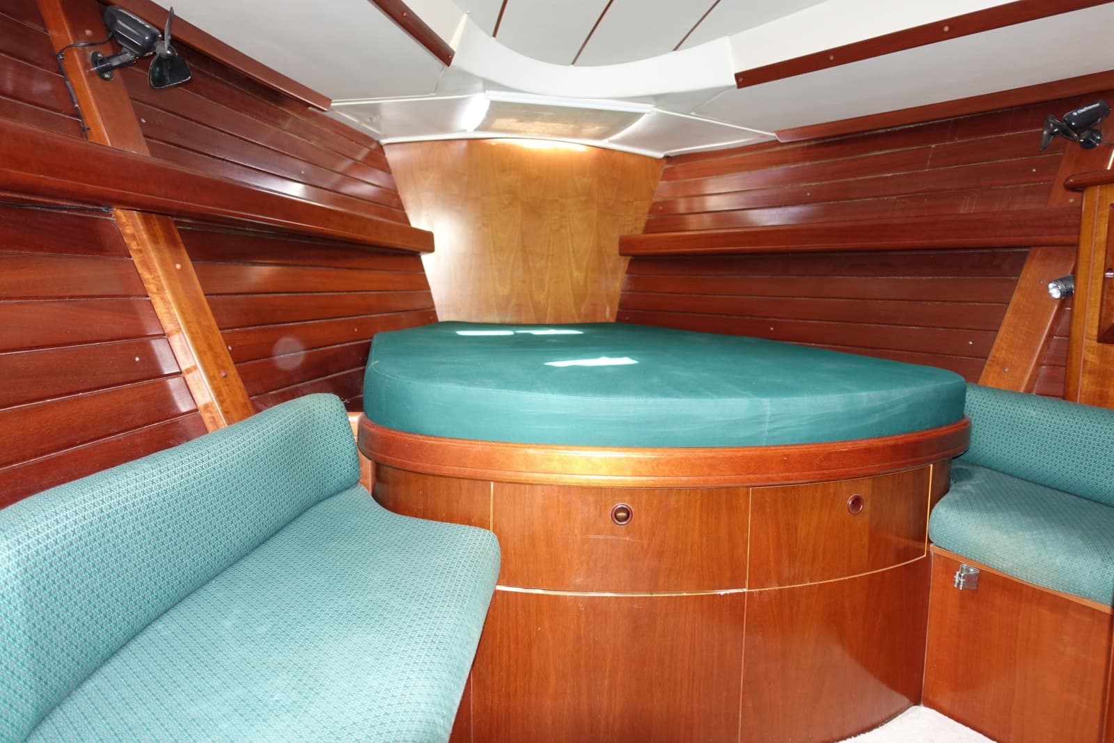 2001 Beneteau 461 - Photo 18
