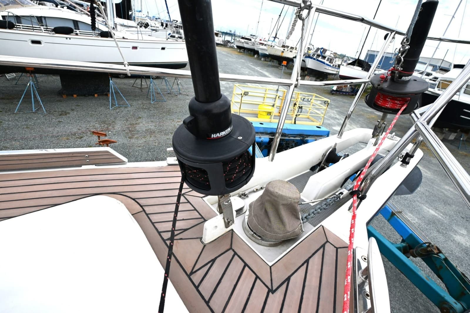 2006 Waterline 50 - Photo 16