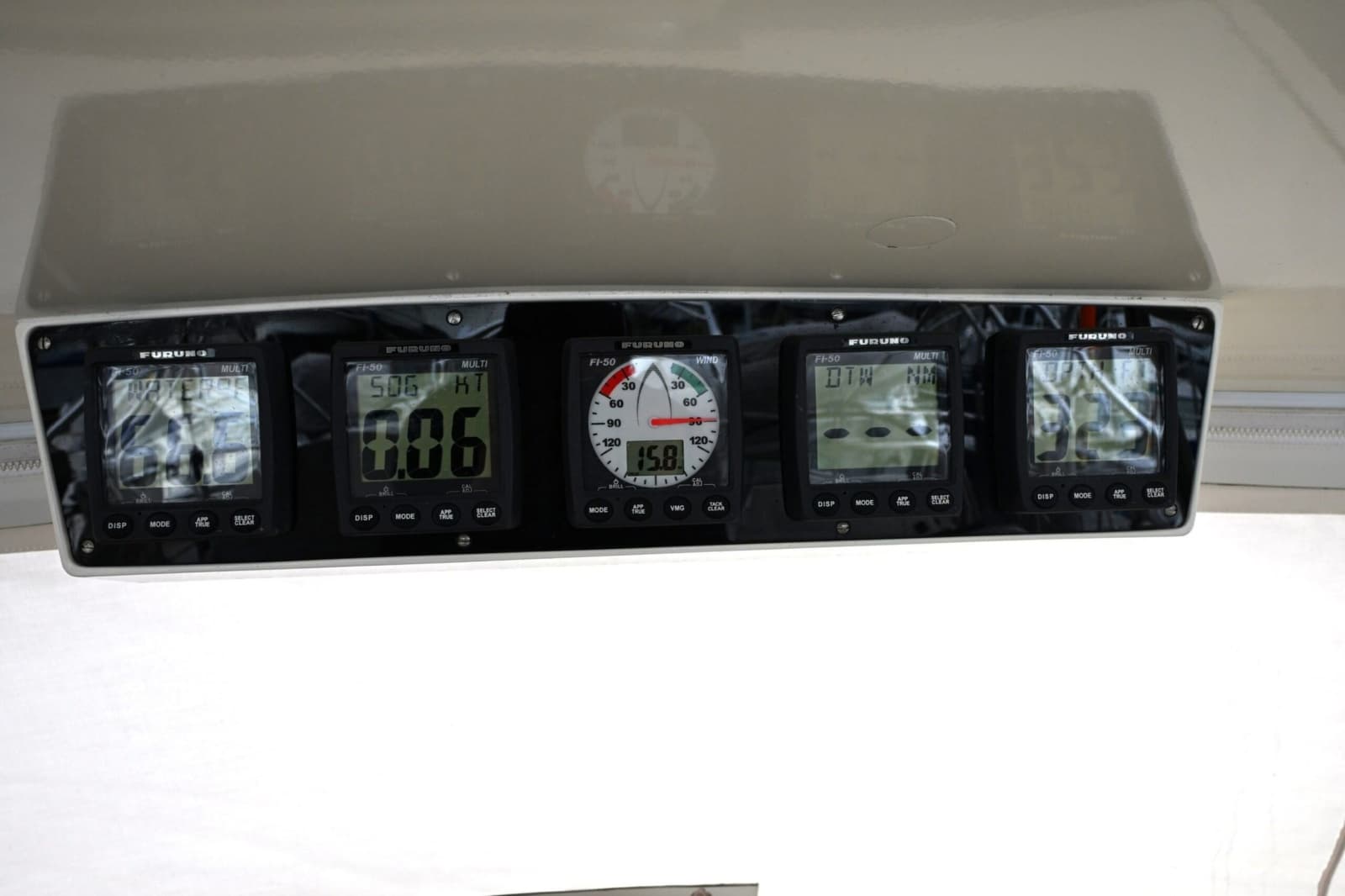 2006 Waterline 50 - Photo 37