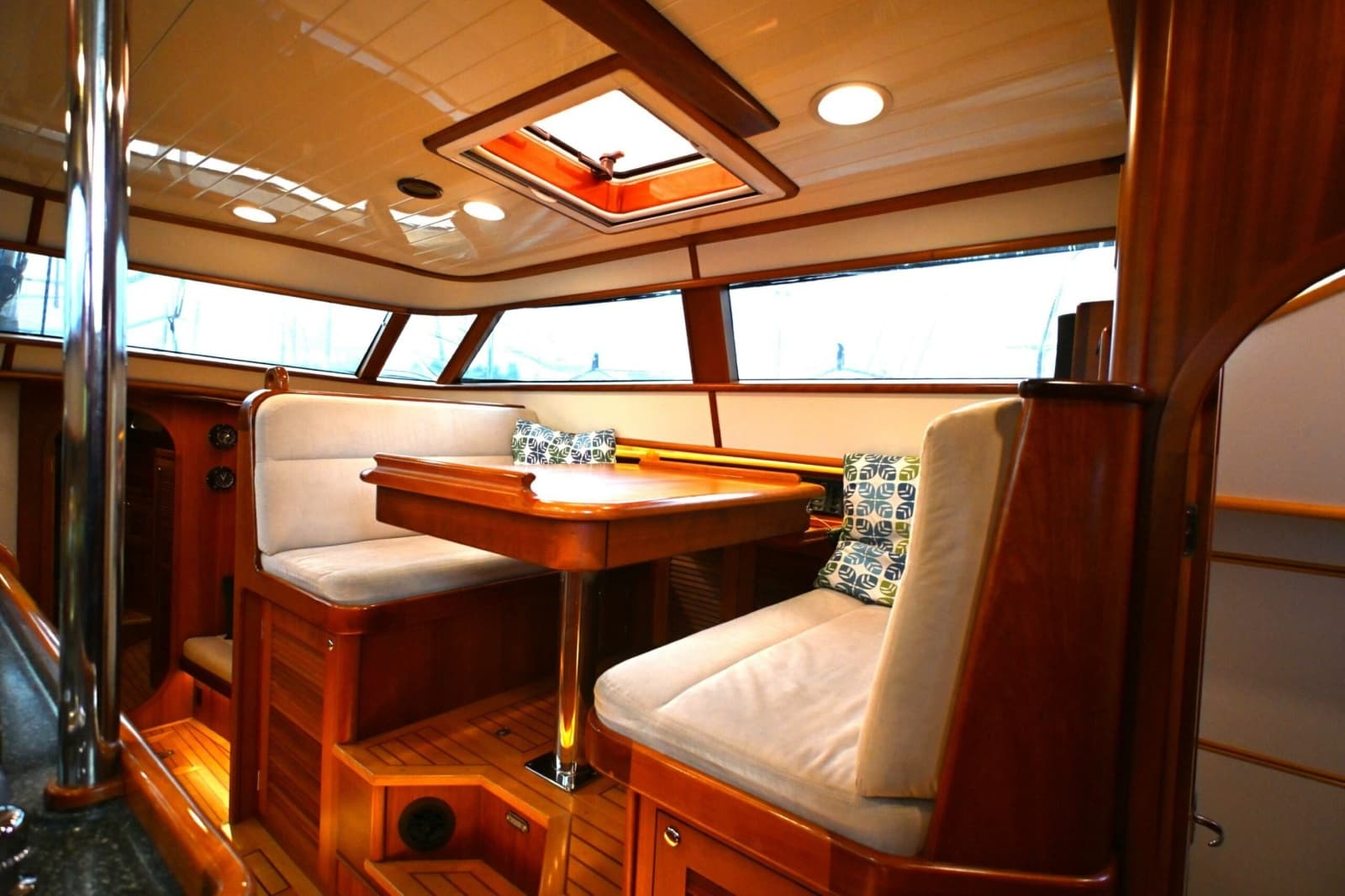 2006 Waterline 50 - Photo 45