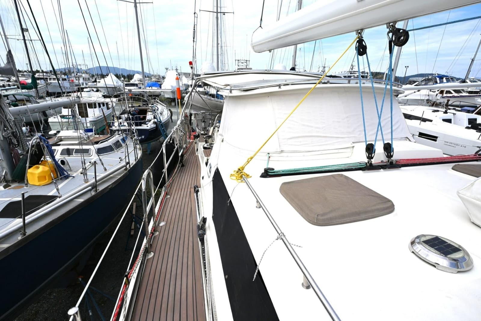 2006 Waterline 50 - Photo 29