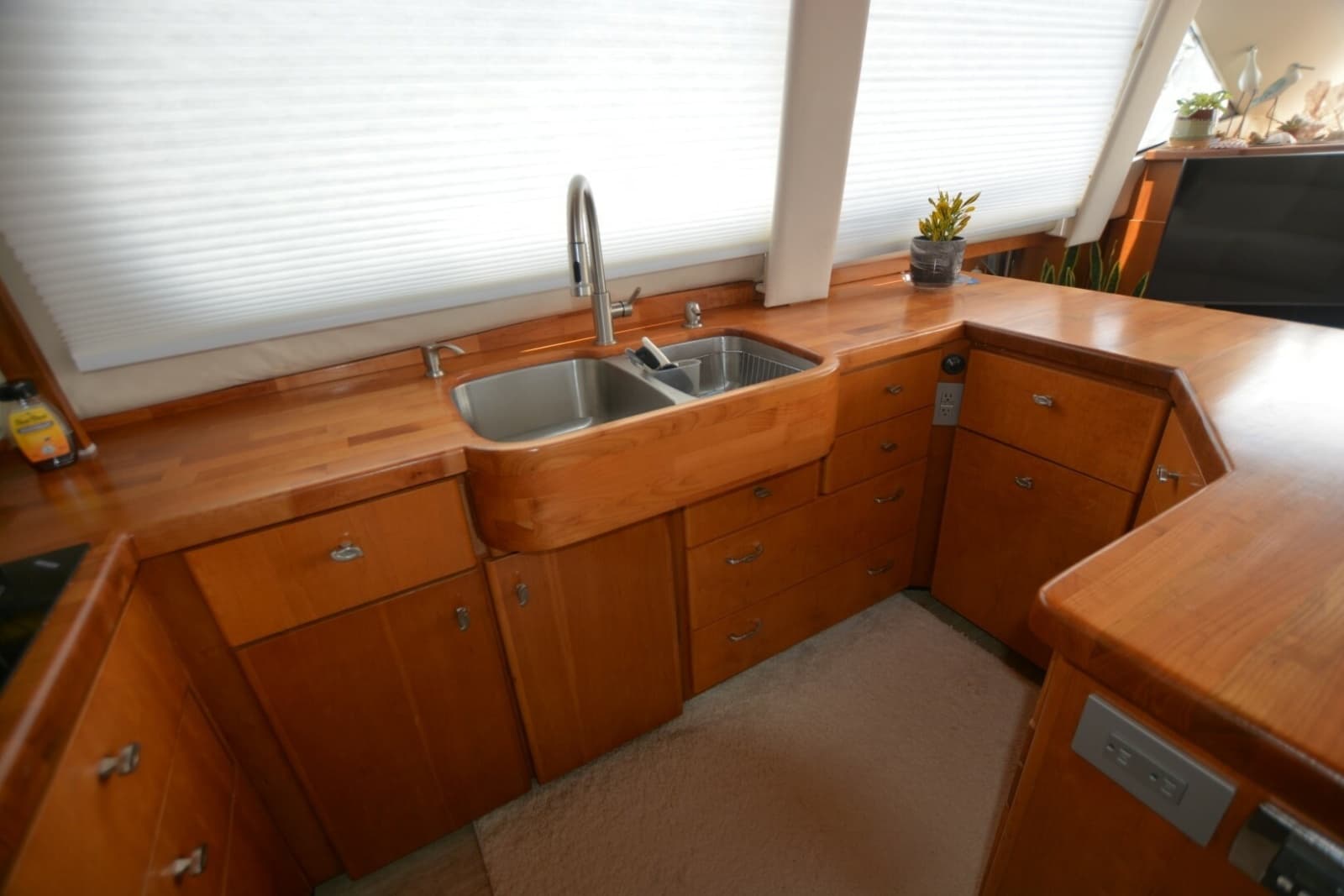 2000 Carver 504 Cockpit Motoryacht - Photo 14