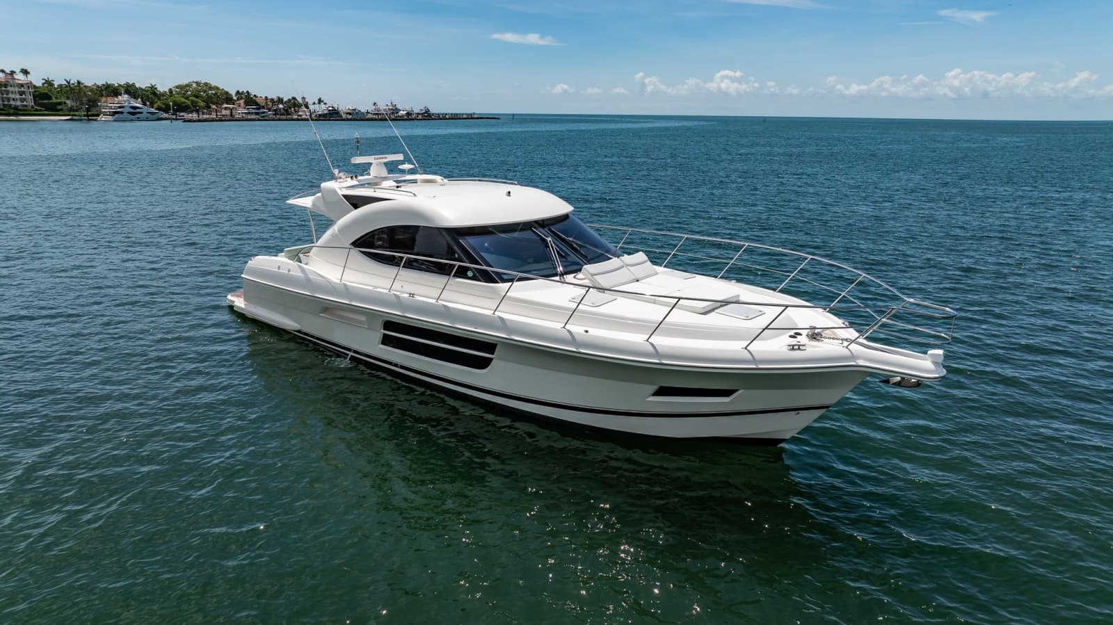 2016 Riviera 5000 Sport Yacht - Photo 1