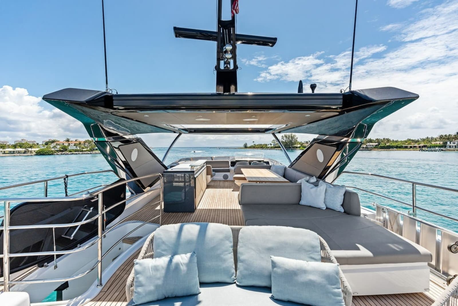 2026 Sunseeker 88 Yacht - Photo 40