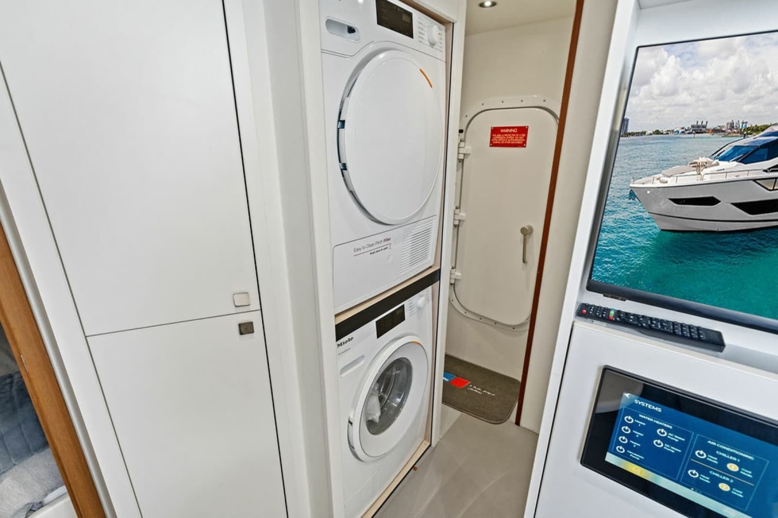 2026 Sunseeker 88 Yacht - Photo 103