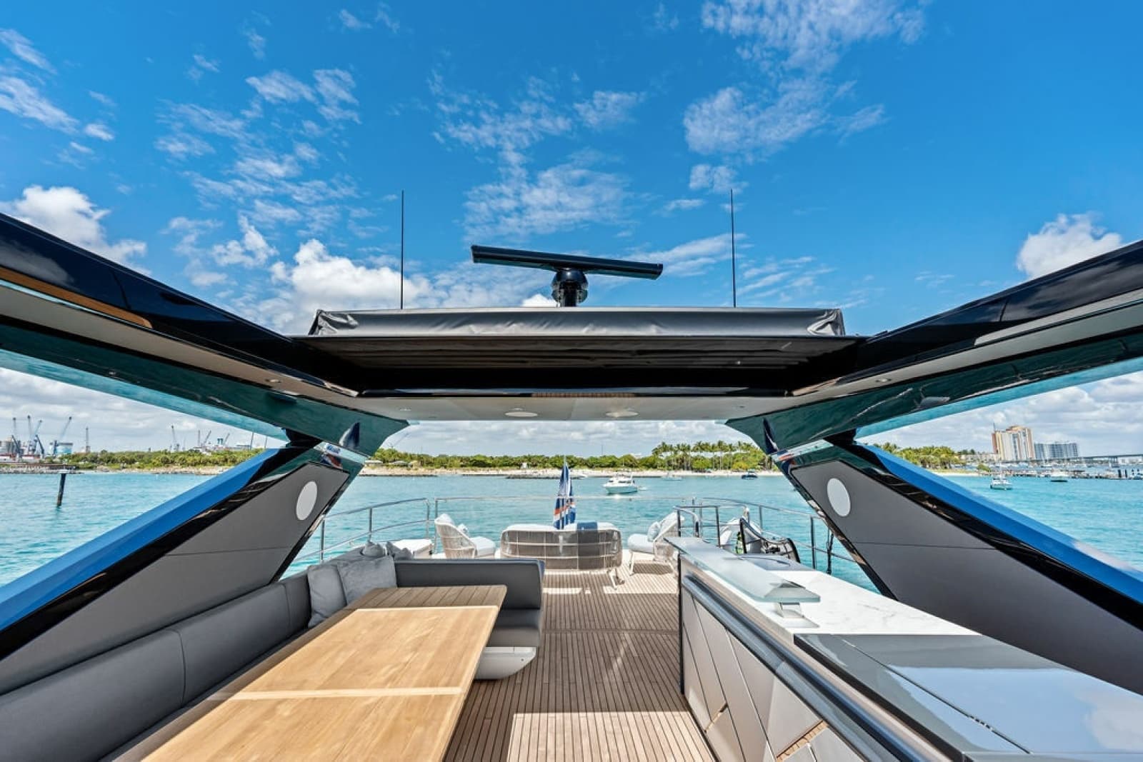 2026 Sunseeker 88 Yacht - Photo 34
