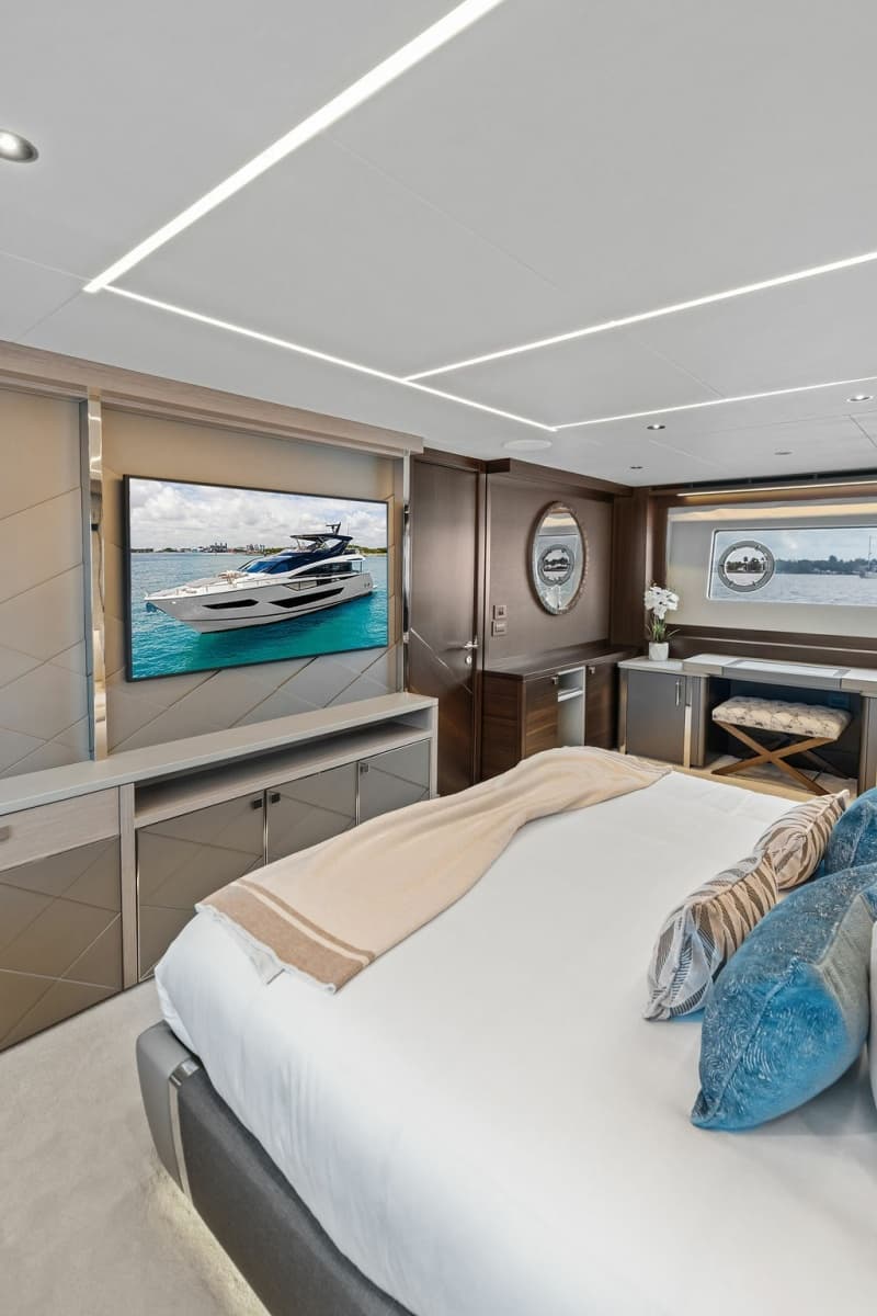 2026 Sunseeker 88 Yacht - Photo 66