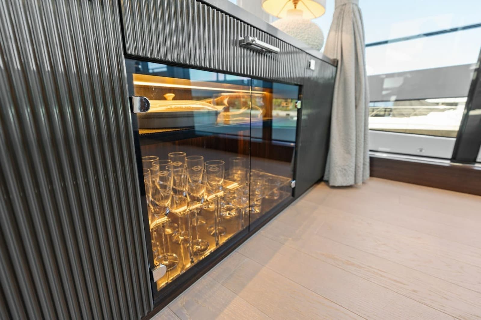 2026 Sunseeker 88 Yacht - Photo 59
