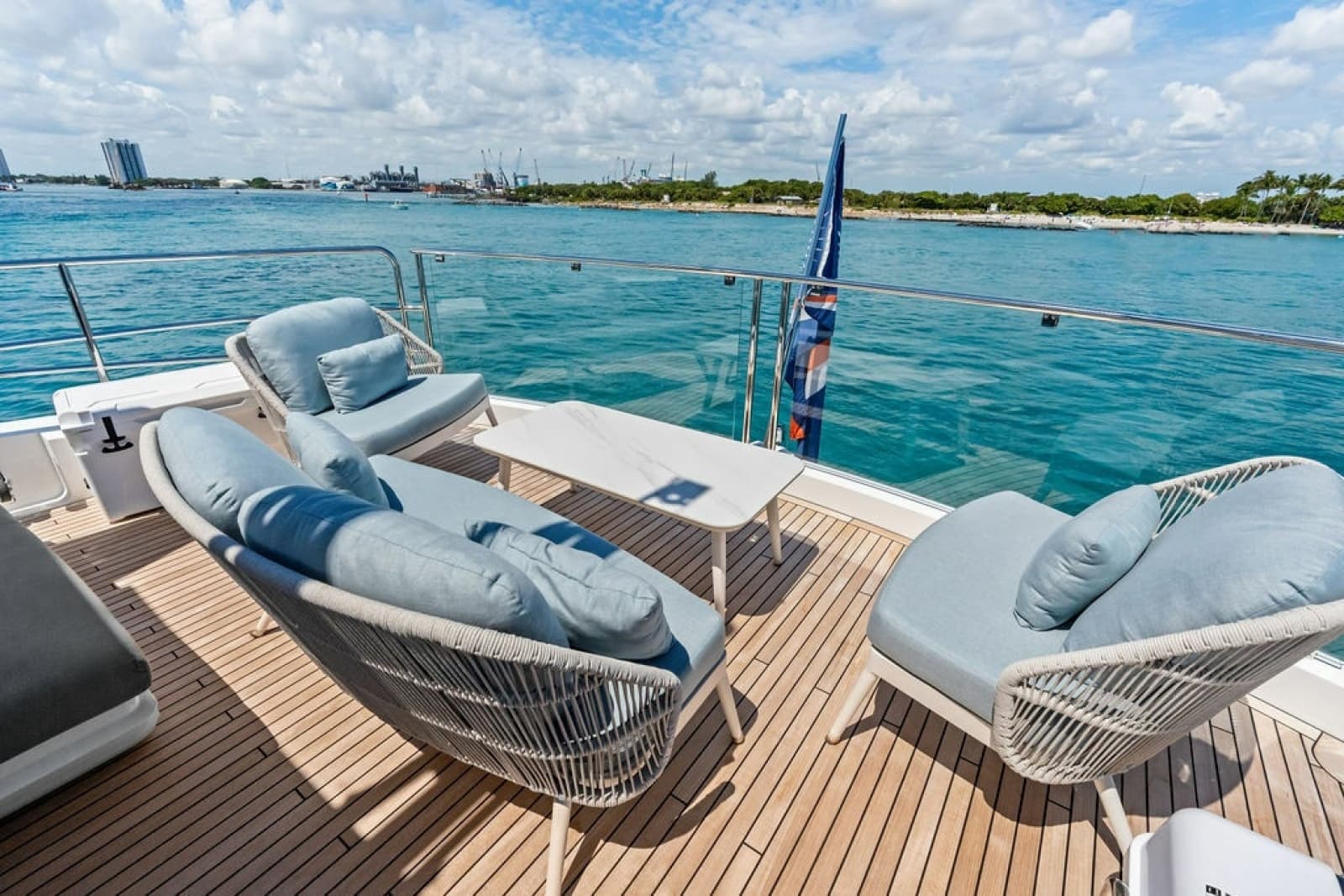 2026 Sunseeker 88 Yacht - Photo 23