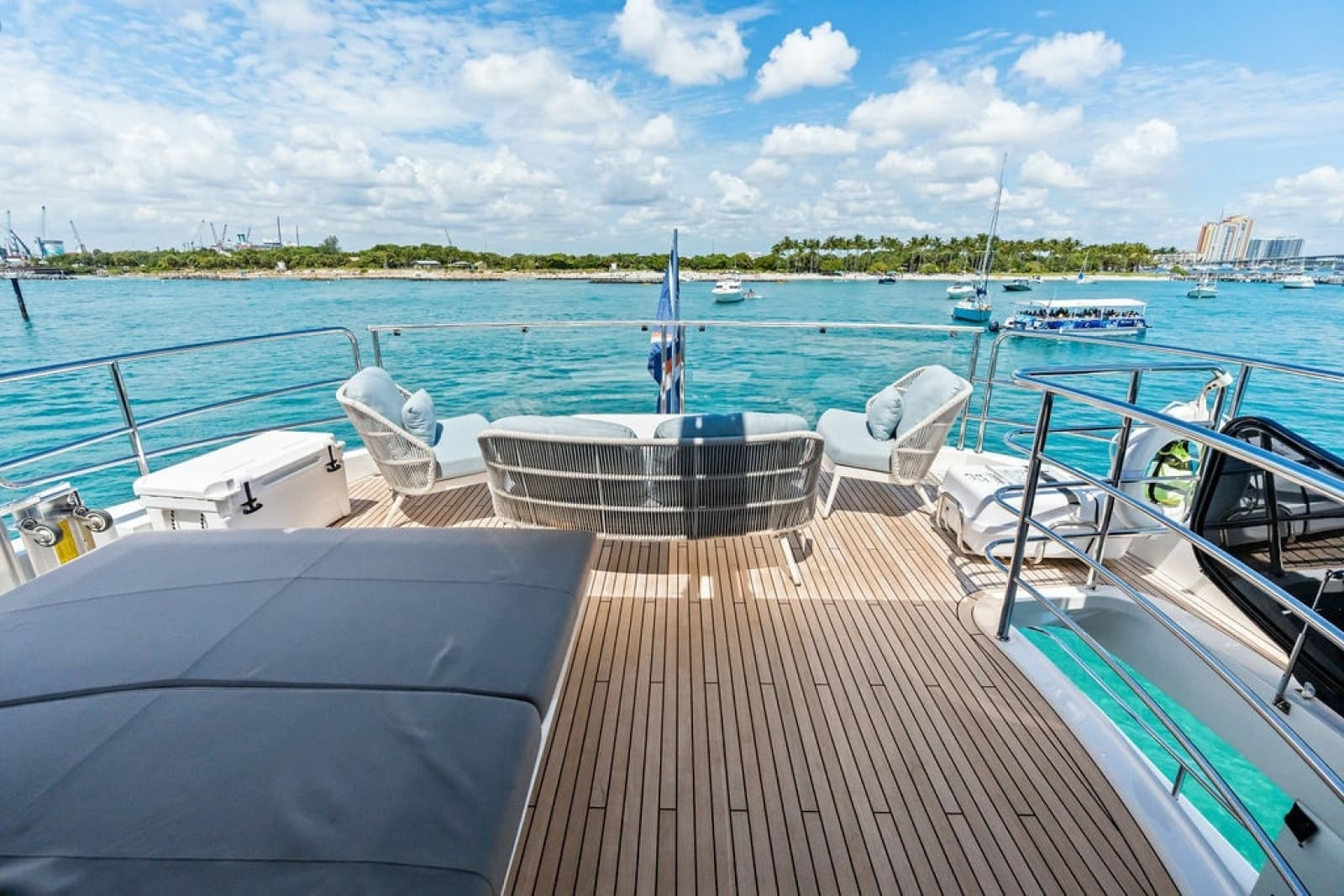 2026 Sunseeker 88 Yacht - Photo 21