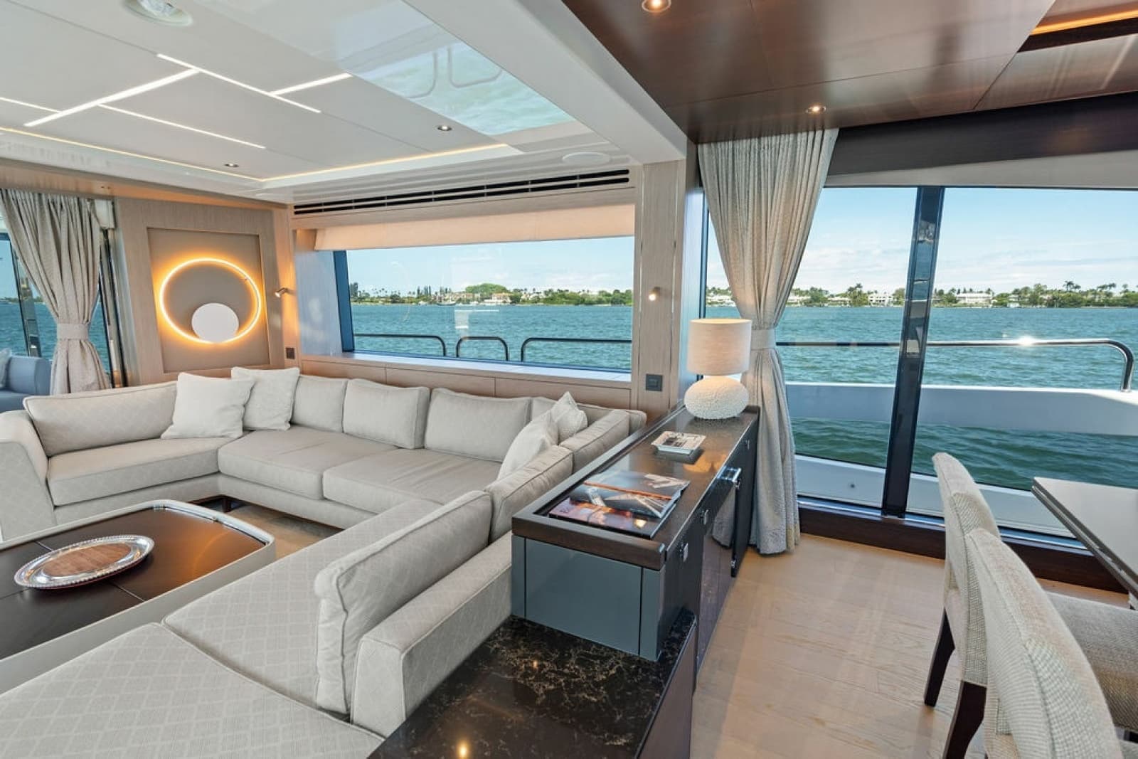 2026 Sunseeker 88 Yacht - Photo 46