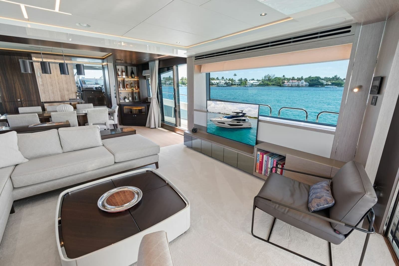 2026 Sunseeker 88 Yacht - Photo 45