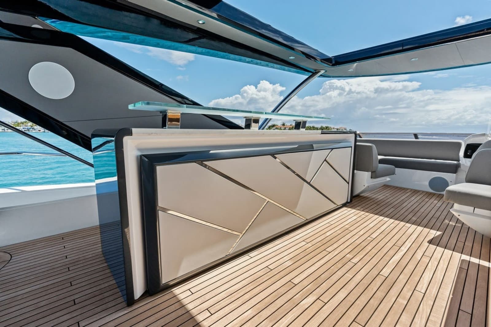 2026 Sunseeker 88 Yacht - Photo 26