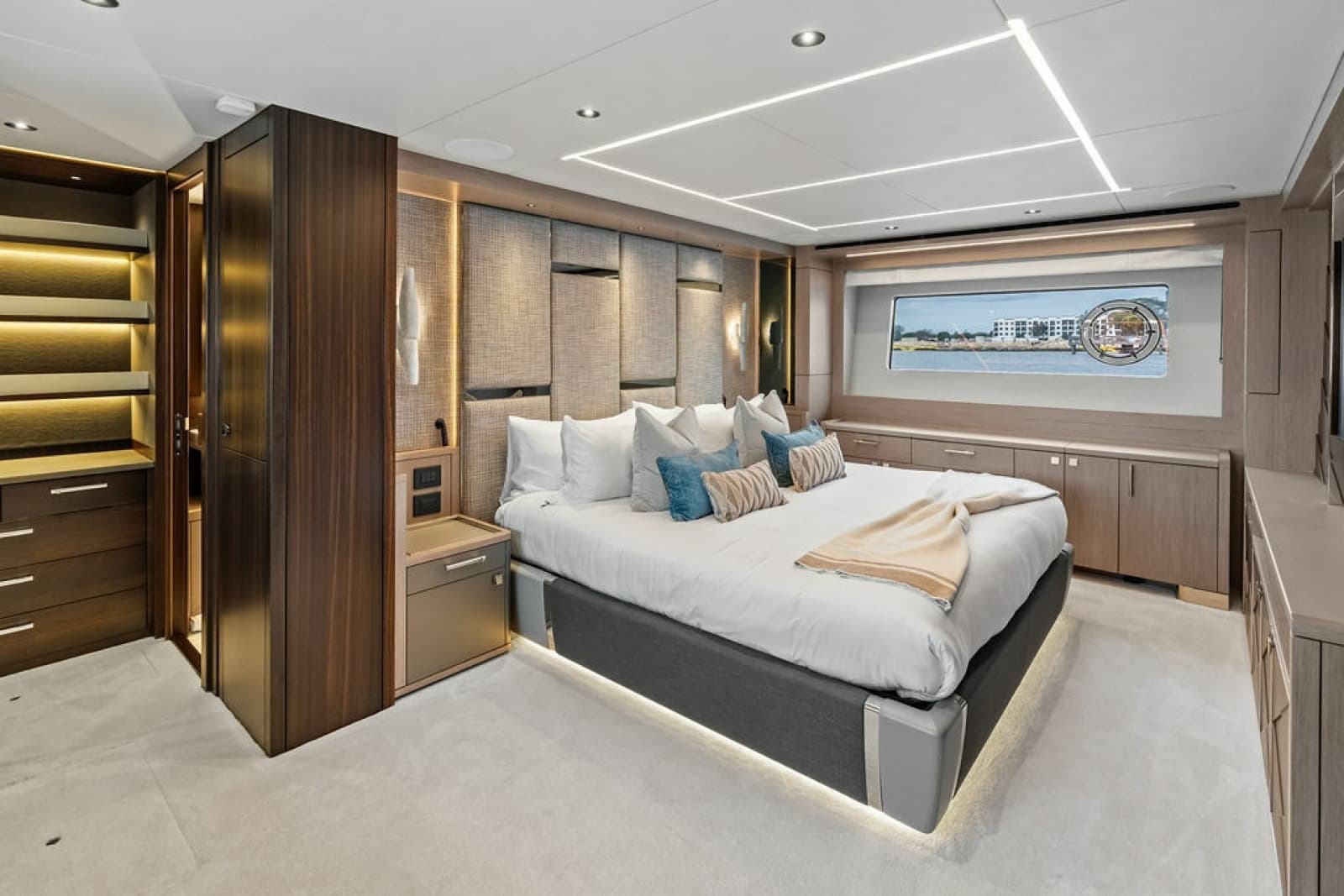 2026 Sunseeker 88 Yacht - Photo 64