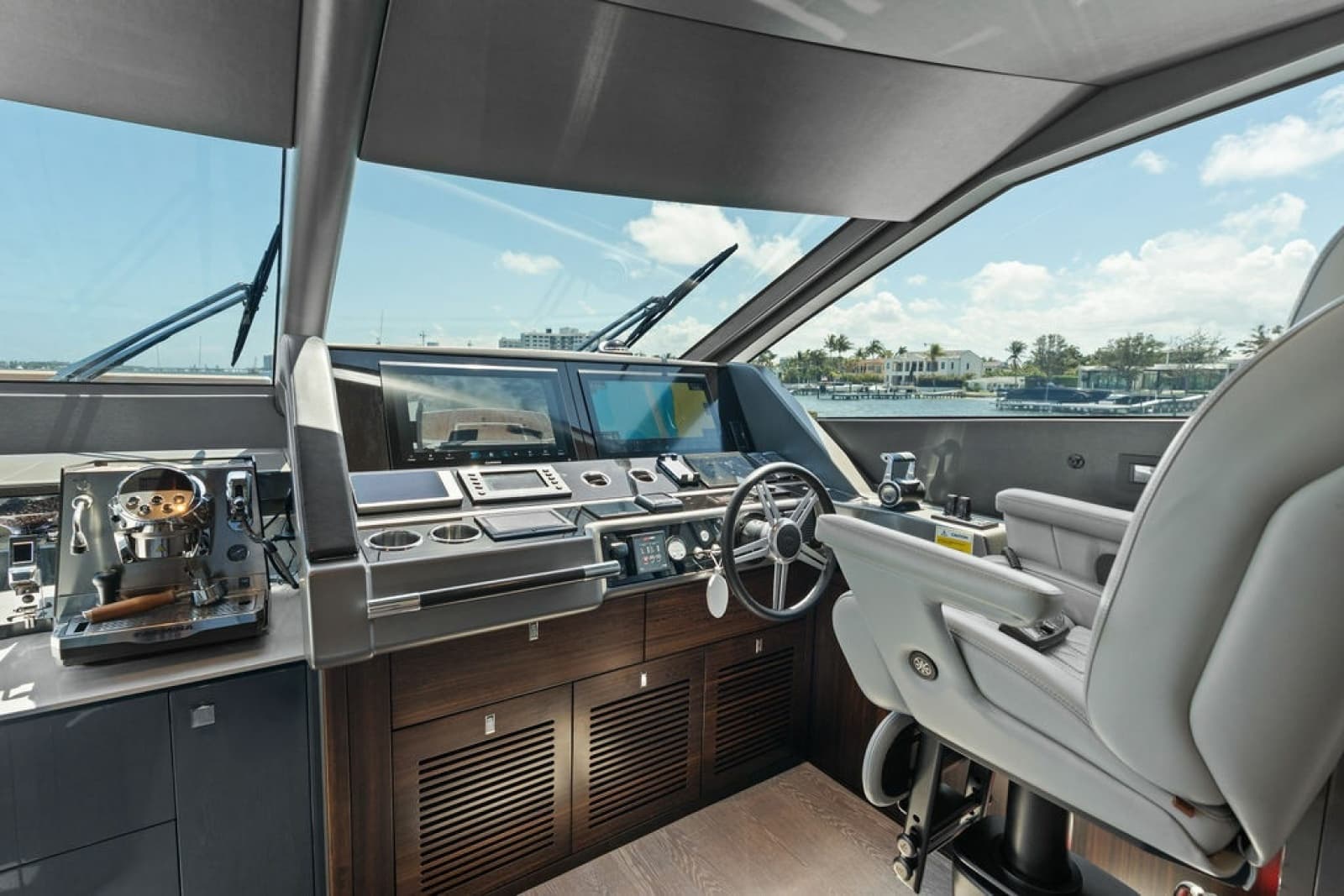 2026 Sunseeker 88 Yacht - Photo 52