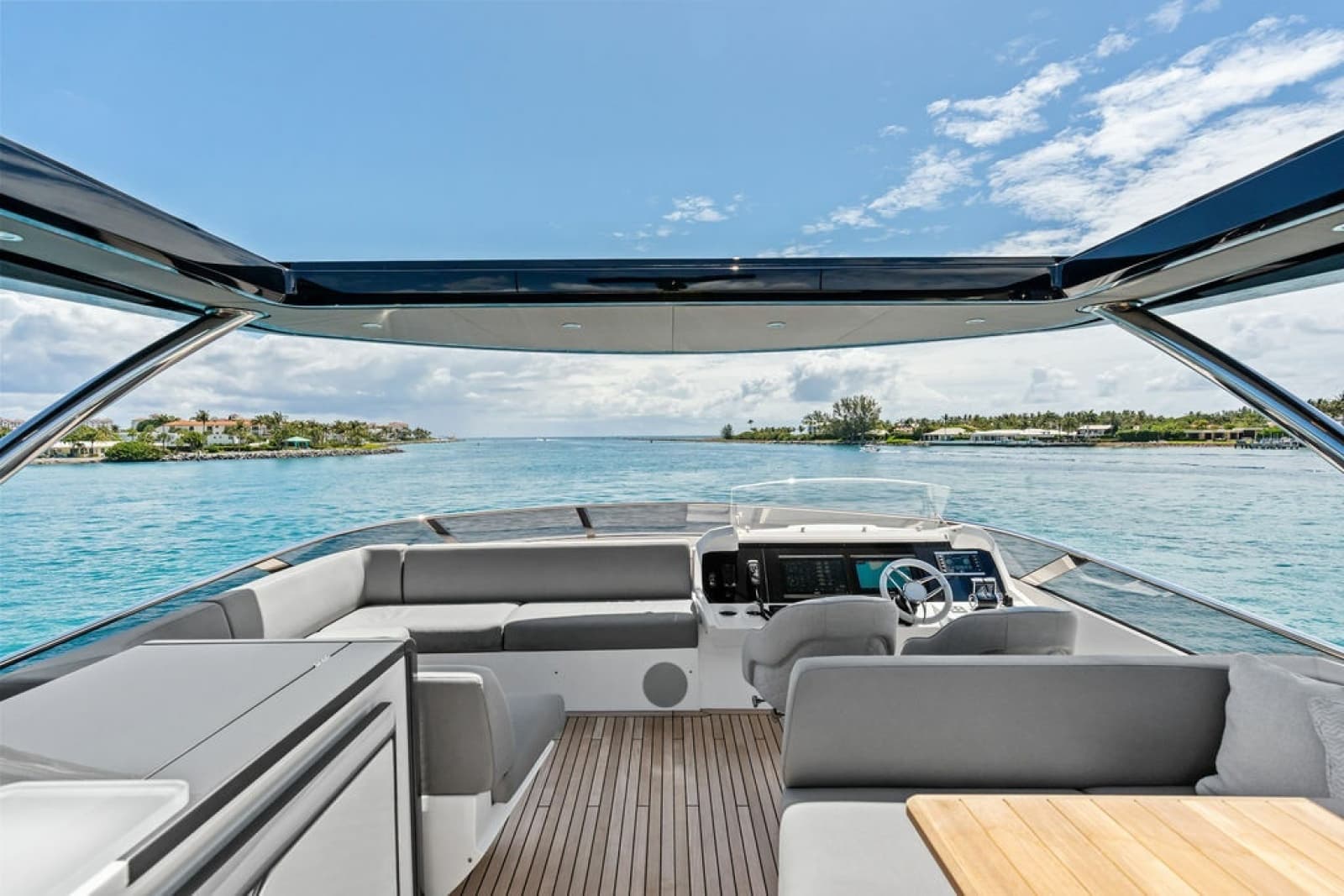 2026 Sunseeker 88 Yacht - Photo 28