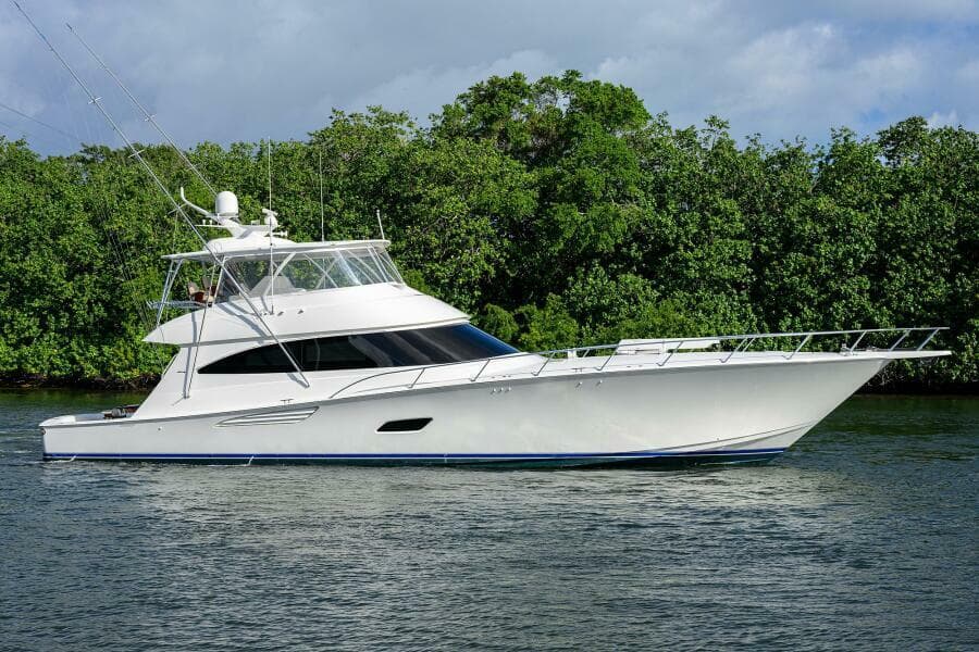 2019 Viking 80 Convertible - Photo 1