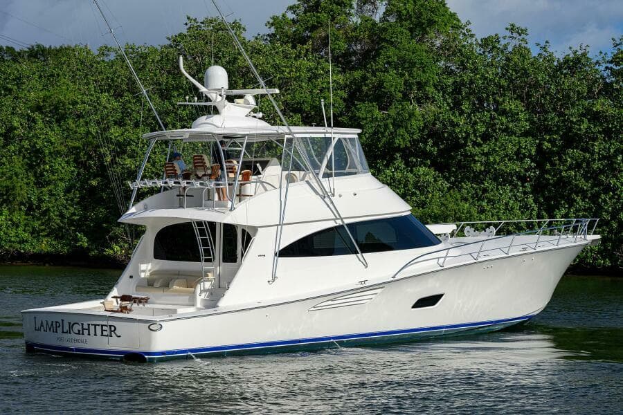 2019 Viking 80 Convertible - Photo 48
