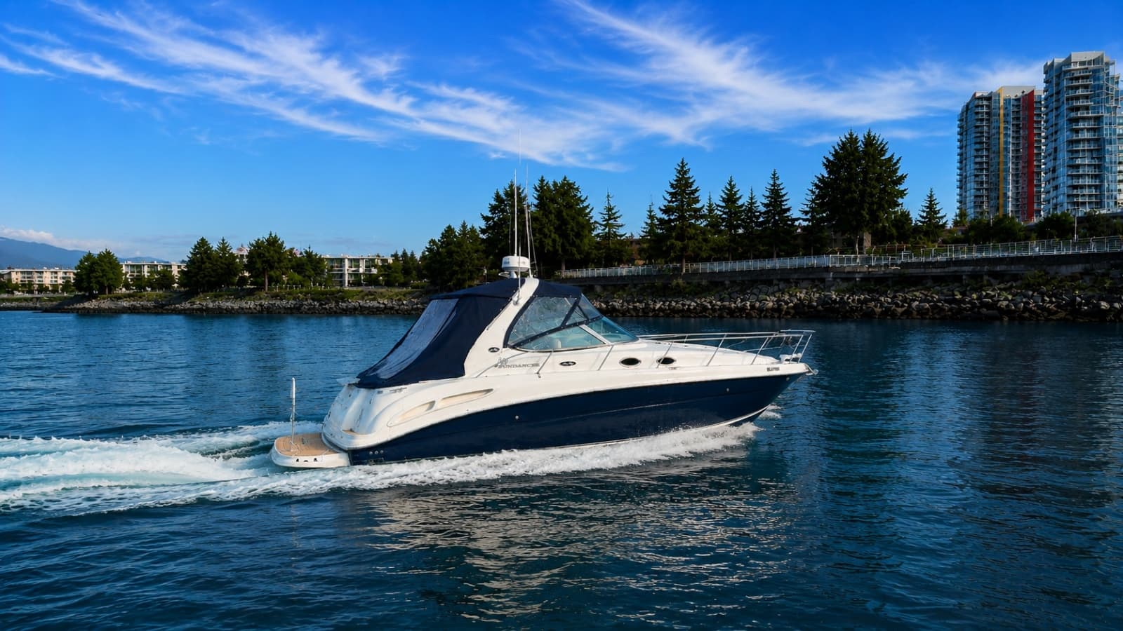 2004 Sea Ray 360 Sundancer - Photo 1