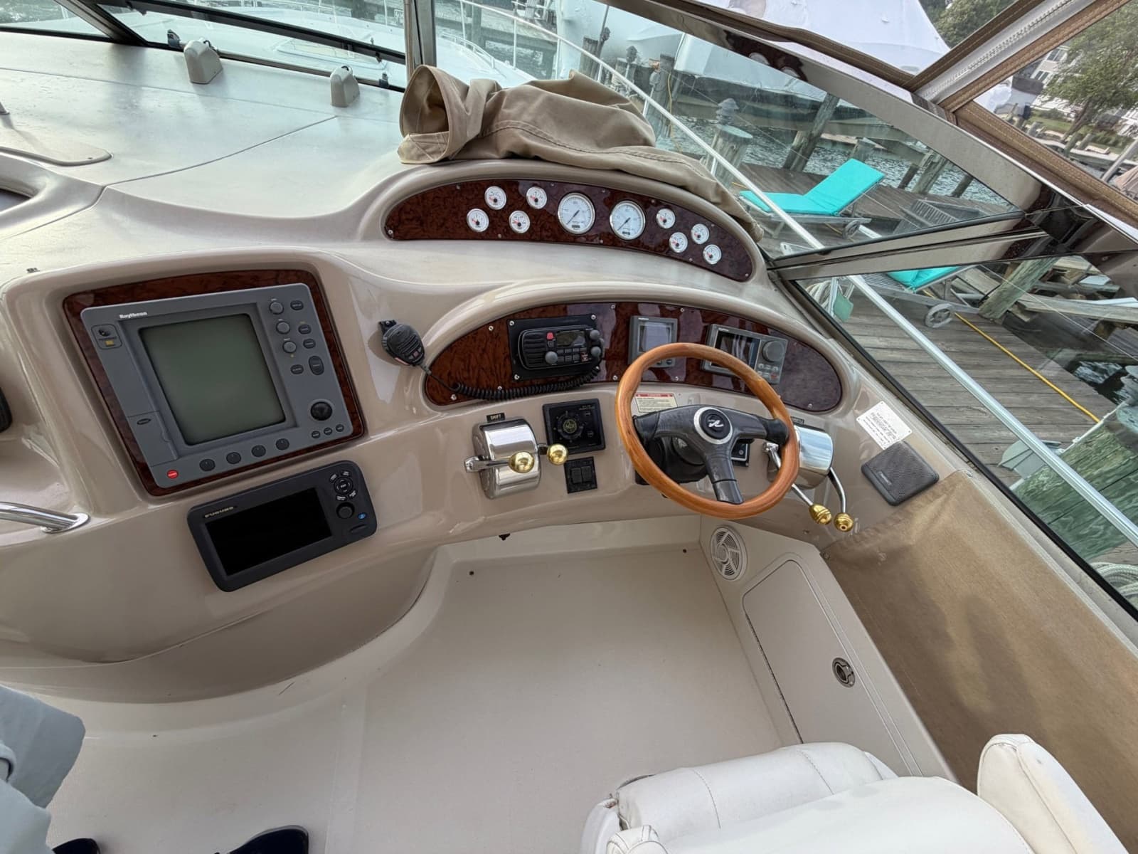 2000 Sea Ray Sundancer 460 - Photo 15