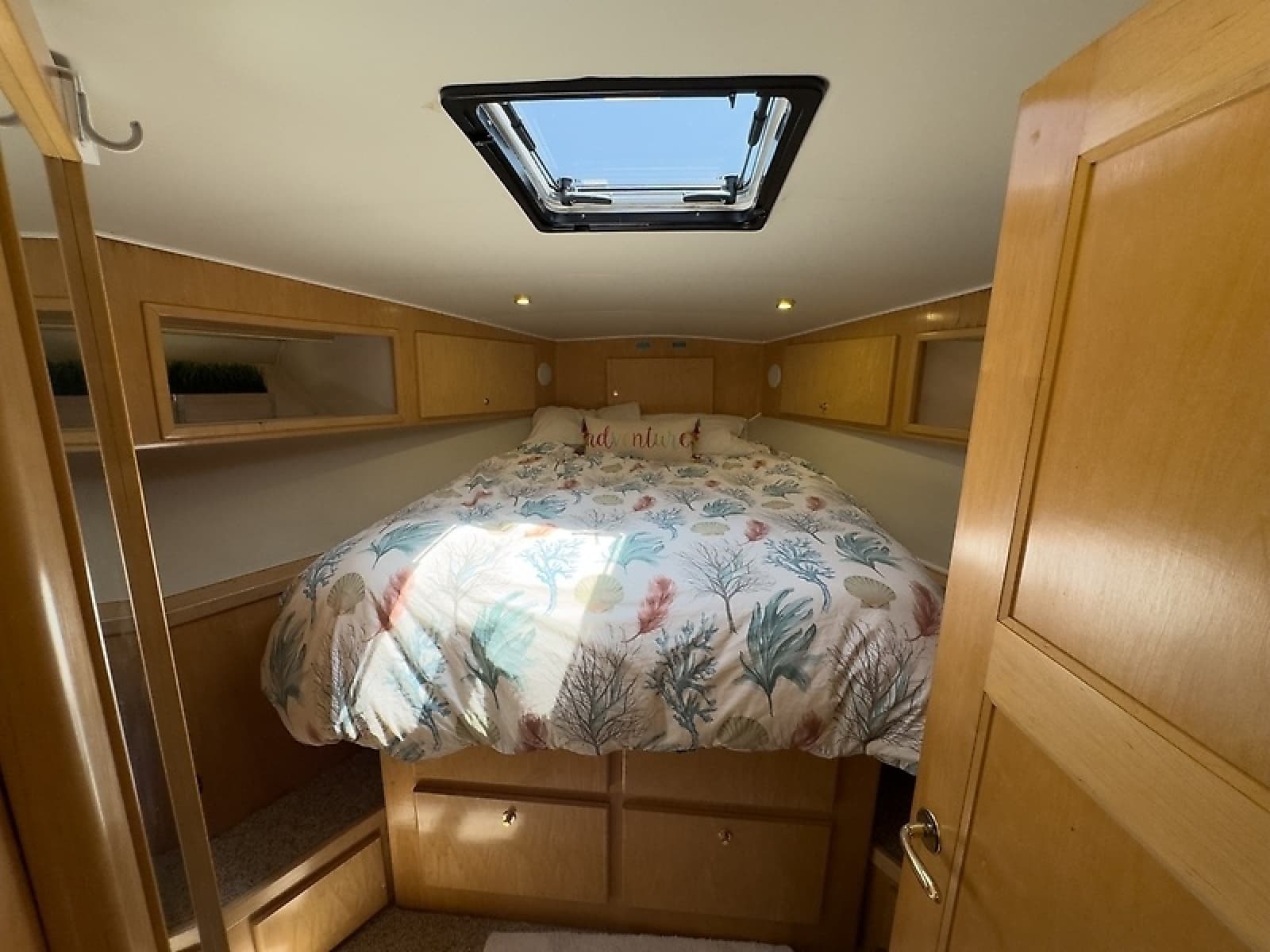 1999 Navigator 5300 - Photo 22
