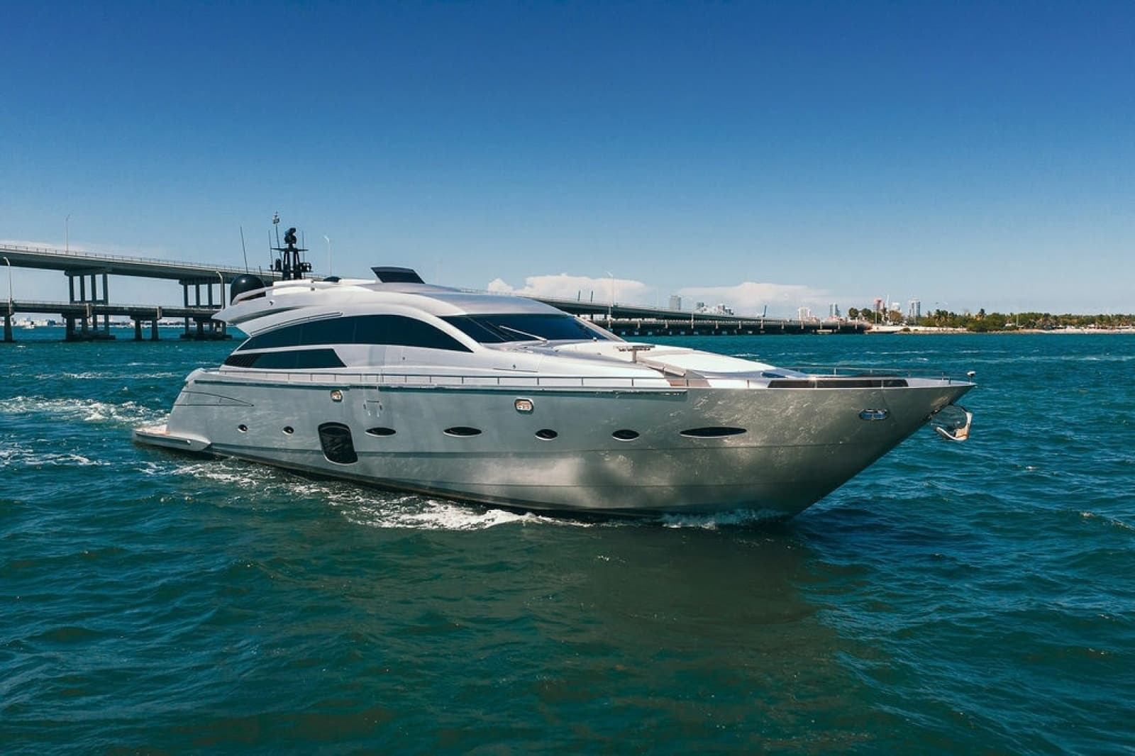 2012 Pershing 92 - Photo 4