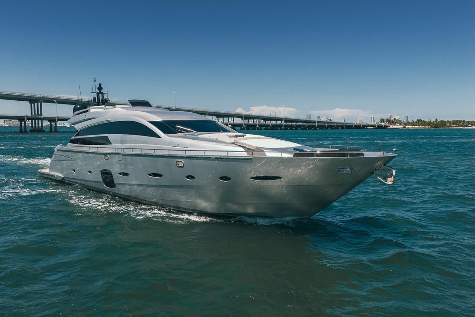 2012 Pershing 92 - Photo 3