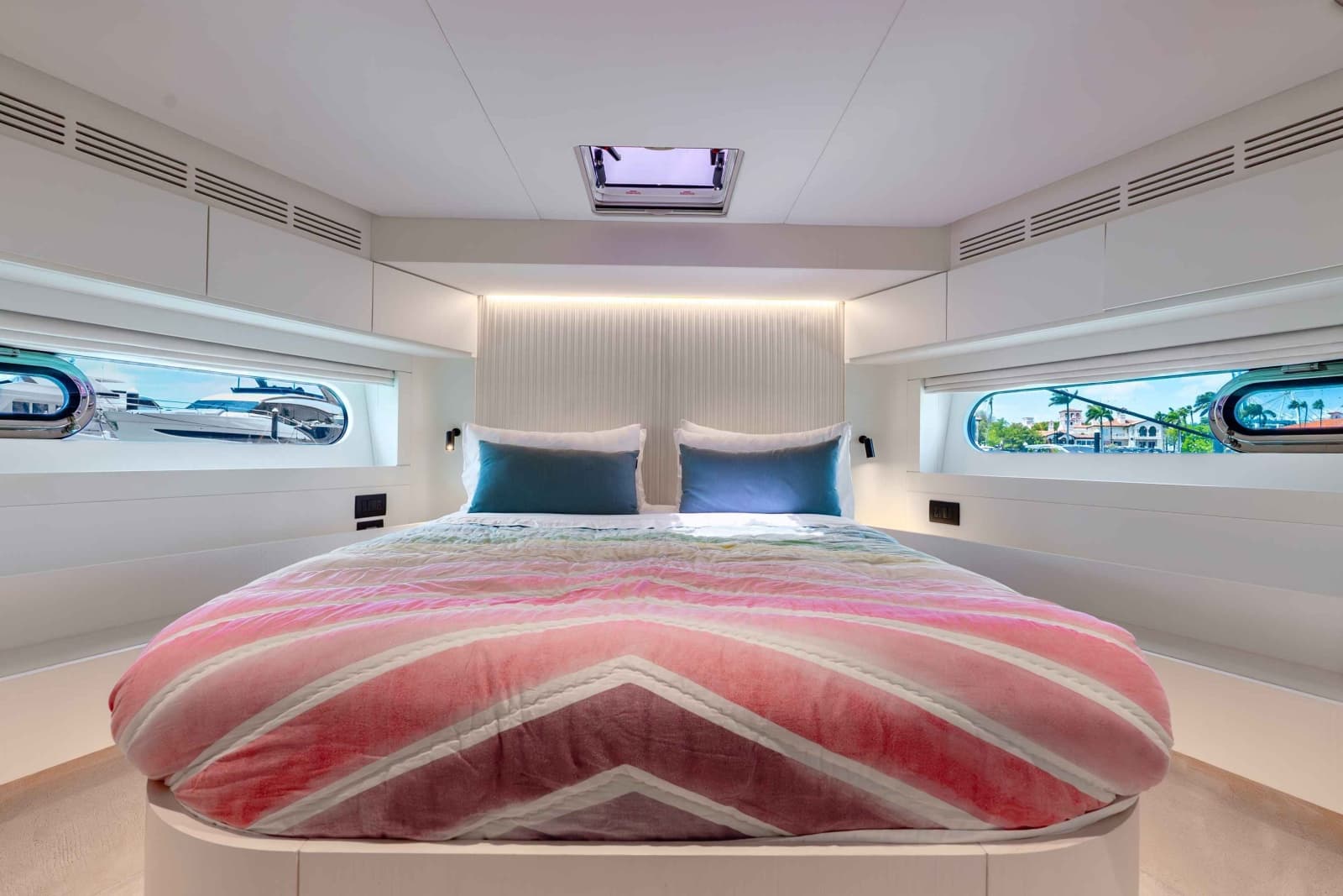 2023 Azimut Magellano 66 - Photo 10