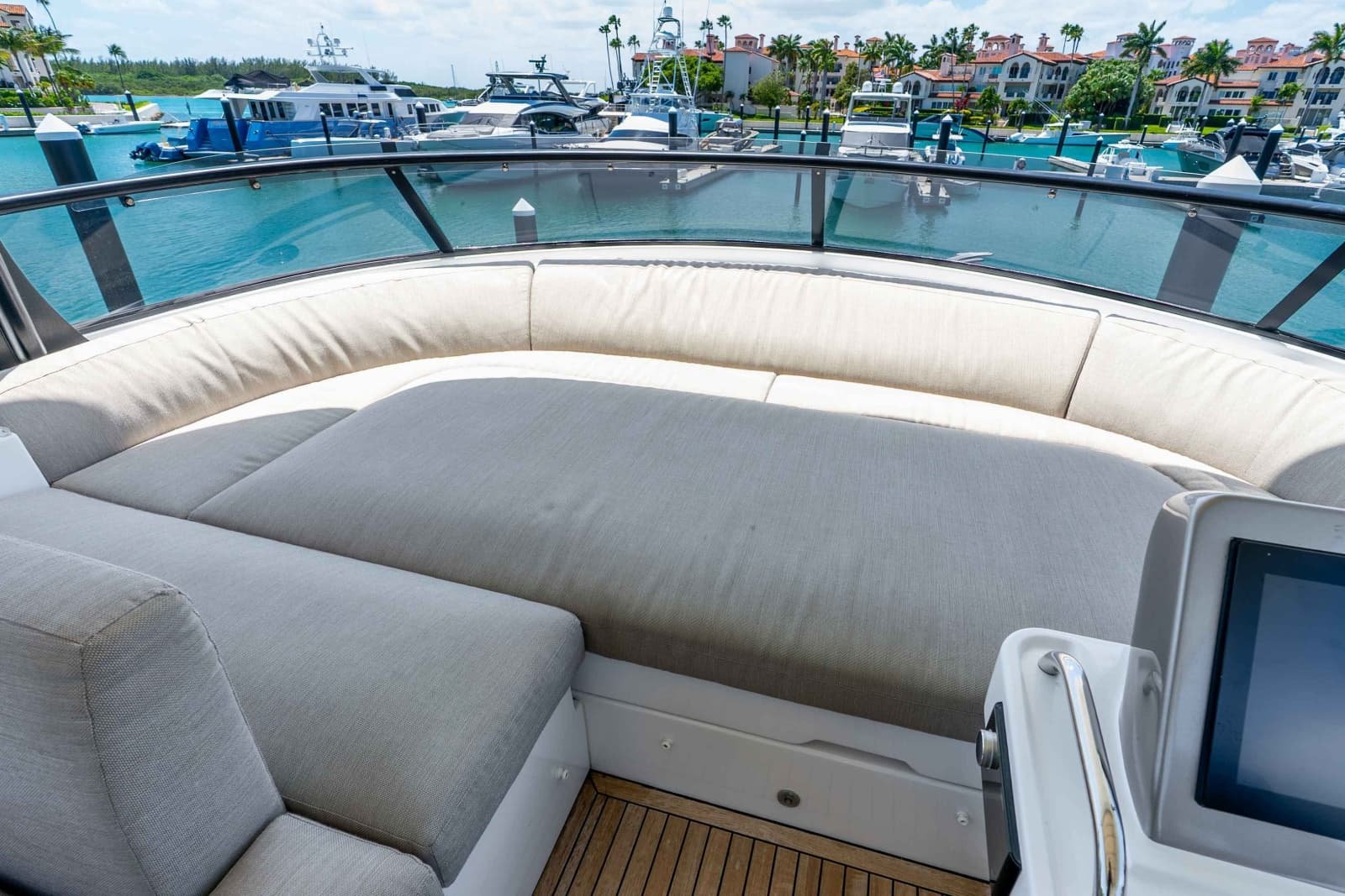 2023 Azimut Magellano 66 - Photo 47