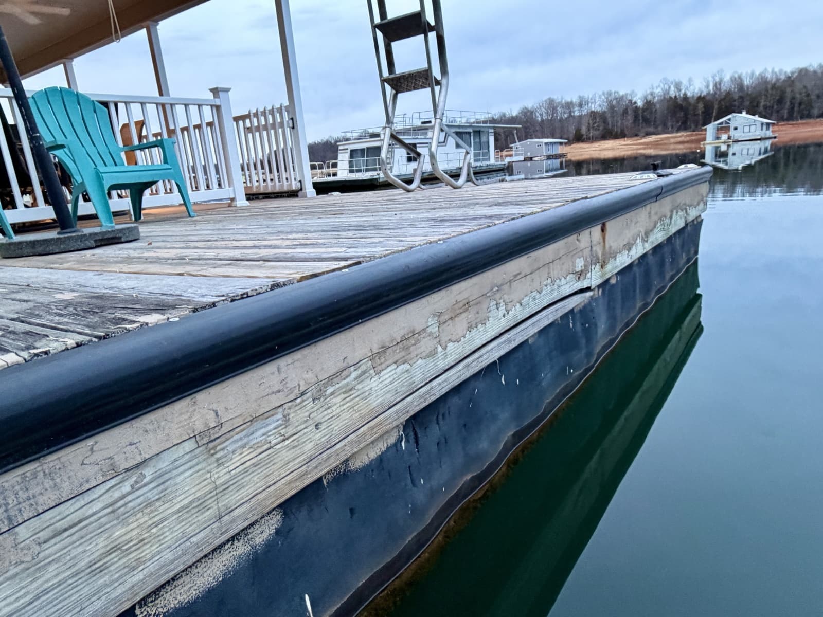 2002 Custom 23 x 31 Floating Cabin - Approx 729sqft - Photo 109