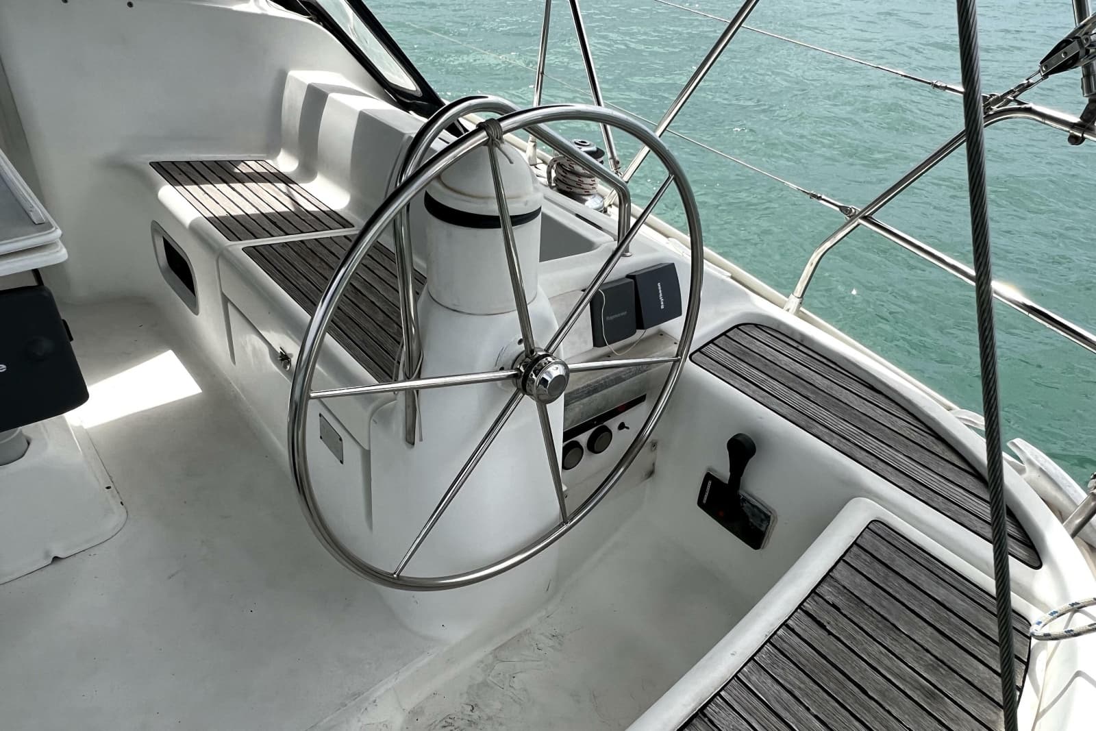 2002 Jeanneau Sun Odyssey 40 - Photo 16