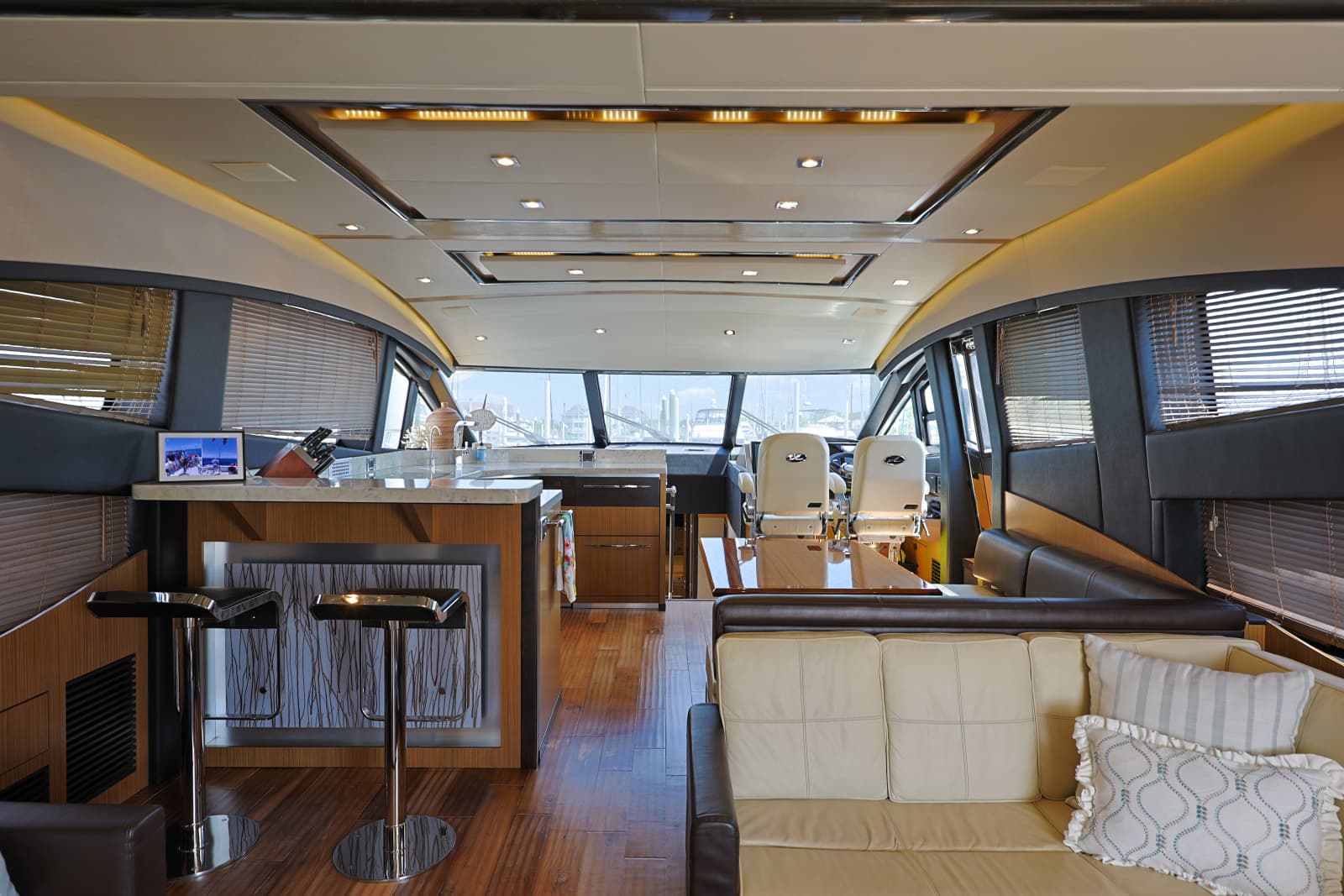 2017 Sea Ray L650 Fly - Photo 37