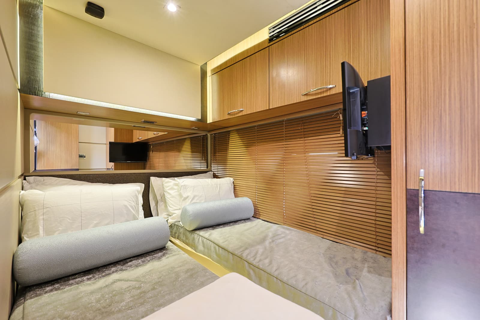 2017 Sea Ray L650 Fly - Photo 50