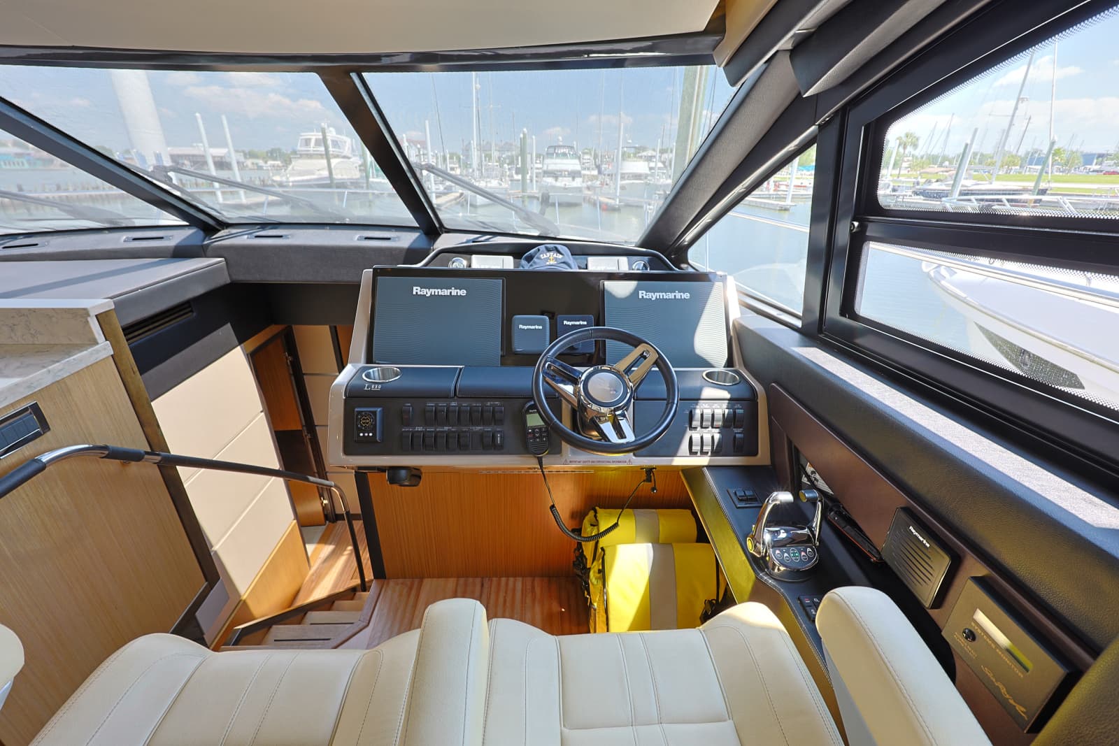 2017 Sea Ray L650 Fly - Photo 27