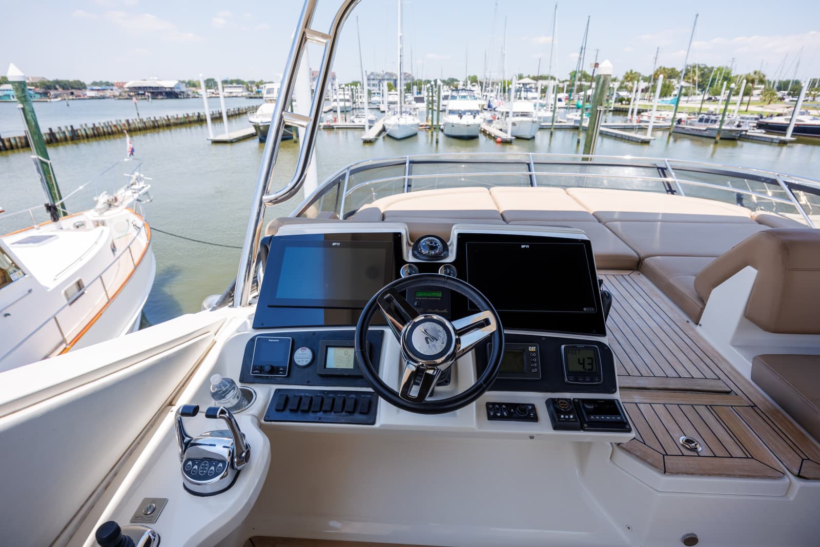 2017 Sea Ray L650 Fly - Photo 15