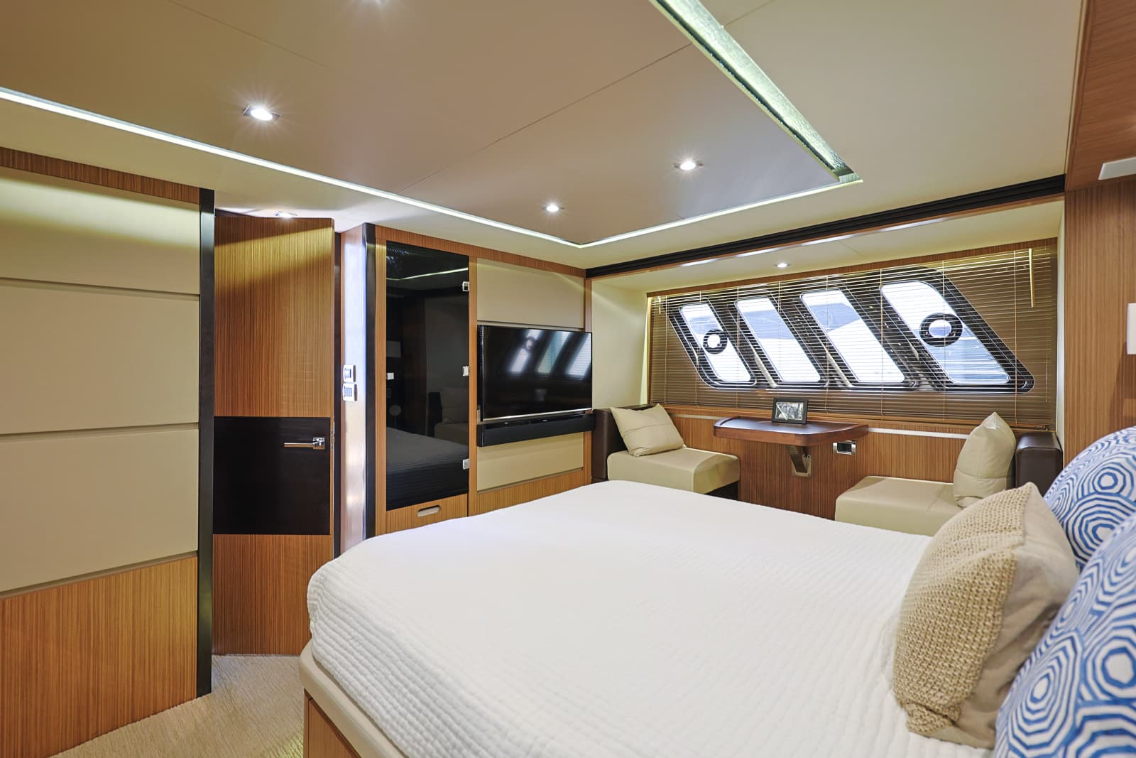 2017 Sea Ray L650 Fly - Photo 42
