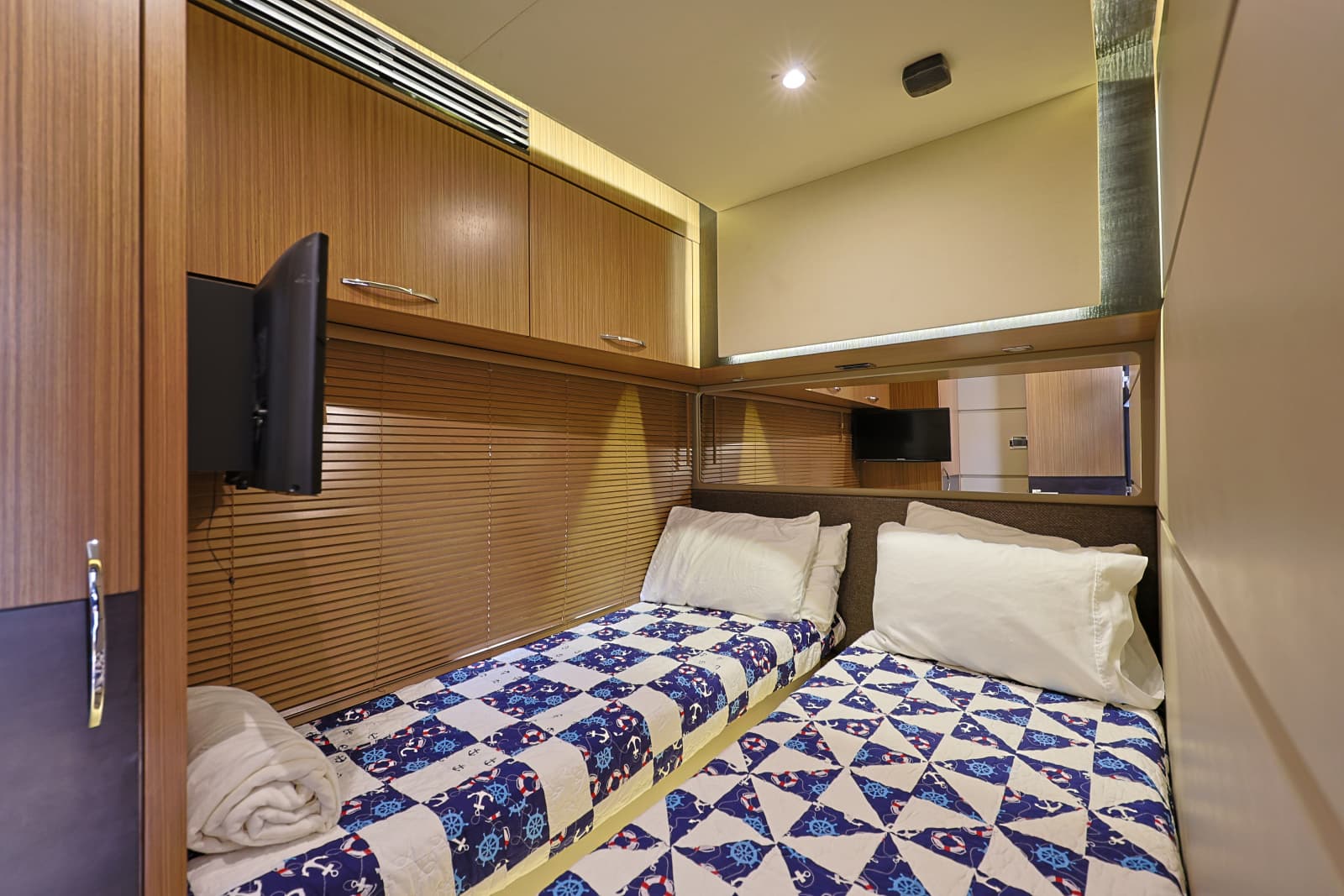 2017 Sea Ray L650 Fly - Photo 49