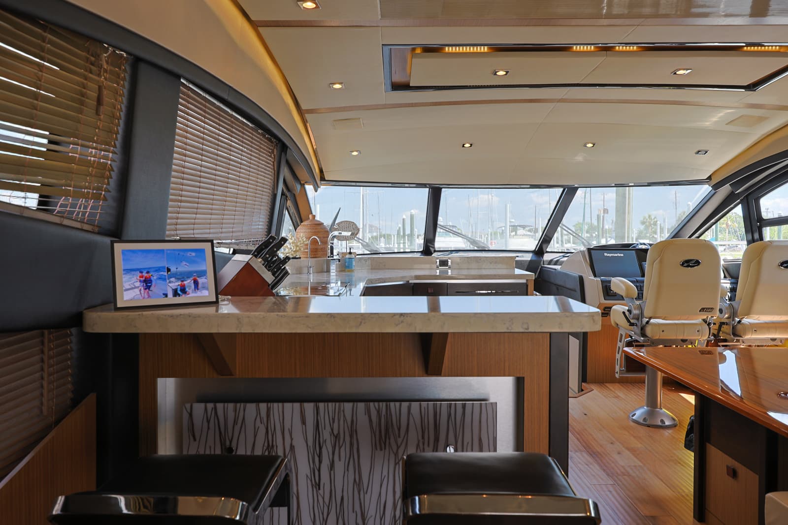 2017 Sea Ray L650 Fly - Photo 34