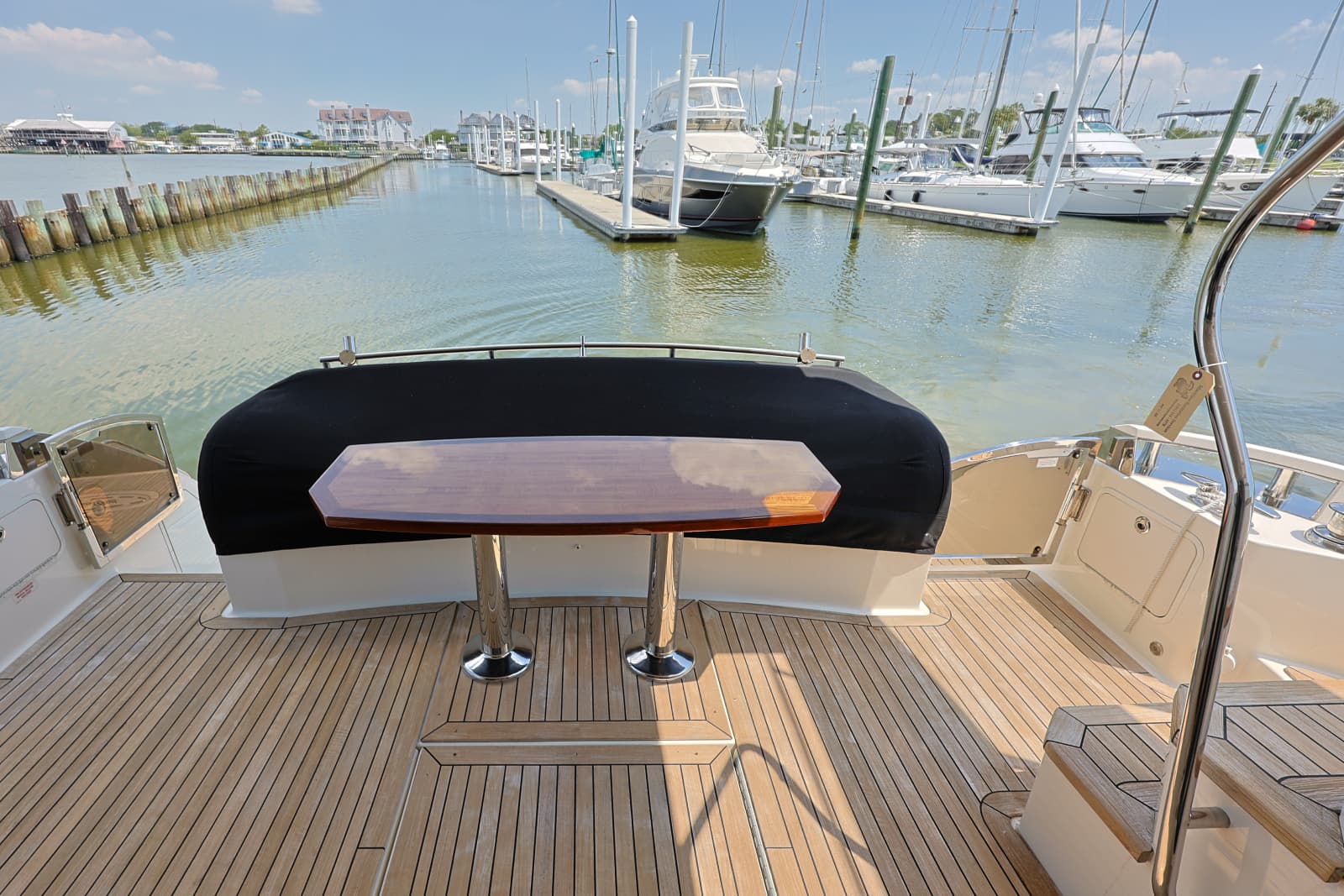 2017 Sea Ray L650 Fly - Photo 23