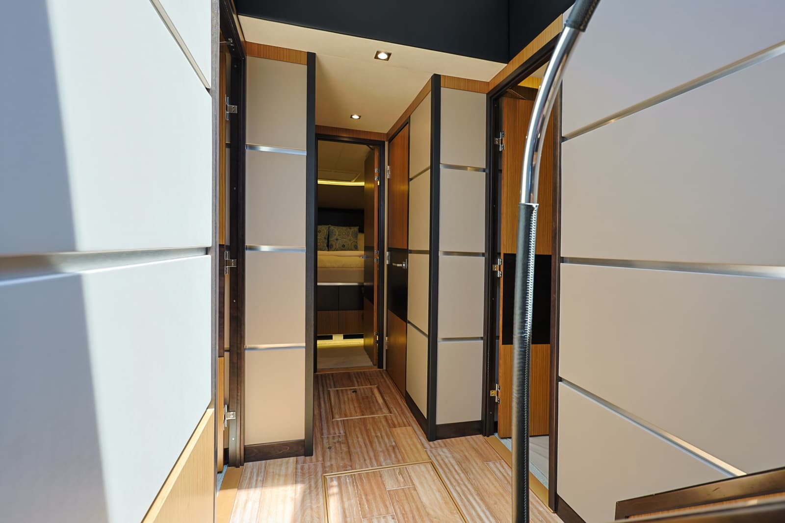 2017 Sea Ray L650 Fly - Photo 40